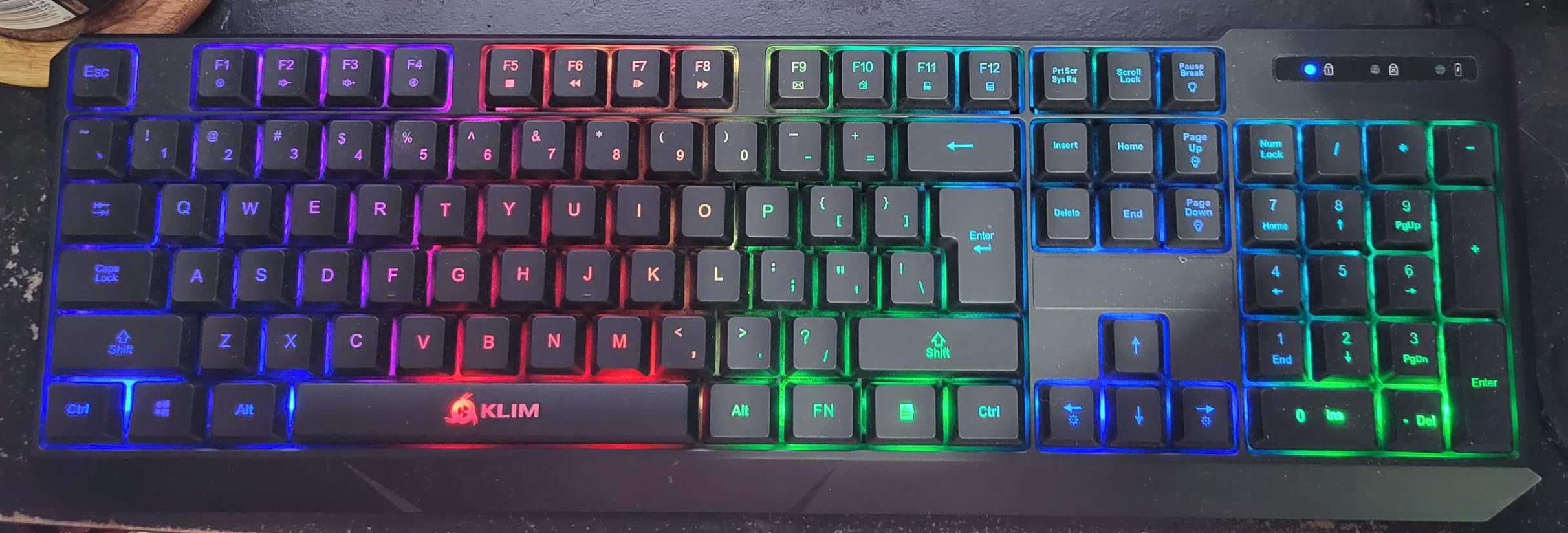 KLIM Chroma Wireless Keyboard - RGB Backlit Gaming, Rechargeable Battery, PC Keyboard, Durable & Water-Resistant, Compatible with PS4, PS5 & Mac - Black customer photo 2