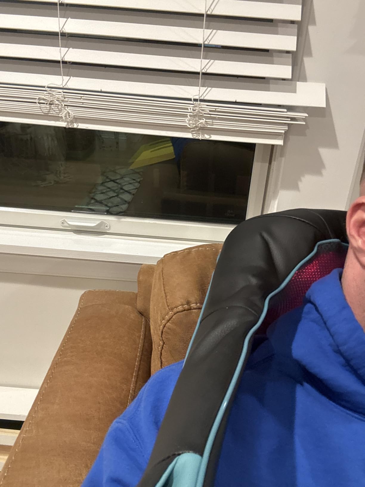 Mo Cuishle Mothers Day Gifts, Shiatsu Back Shoulder and Neck Massager with Heat, Electric Deep Tissue 4D Kneading Massage, Best Gifts for Women Men Mom Dad Wife Husband customer photo 2