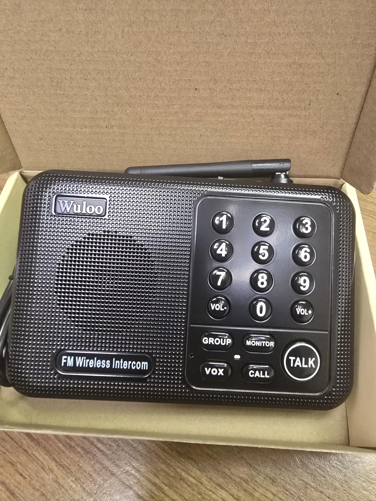 Wuloo Intercoms Wireless for Home 1 Mile (5280 Feet) Range 10 - Channel, Wireless Home Intercom System for House Business Office, Room to Room Intercom, Home Communication System (2 Packs, Black) customer photo 2