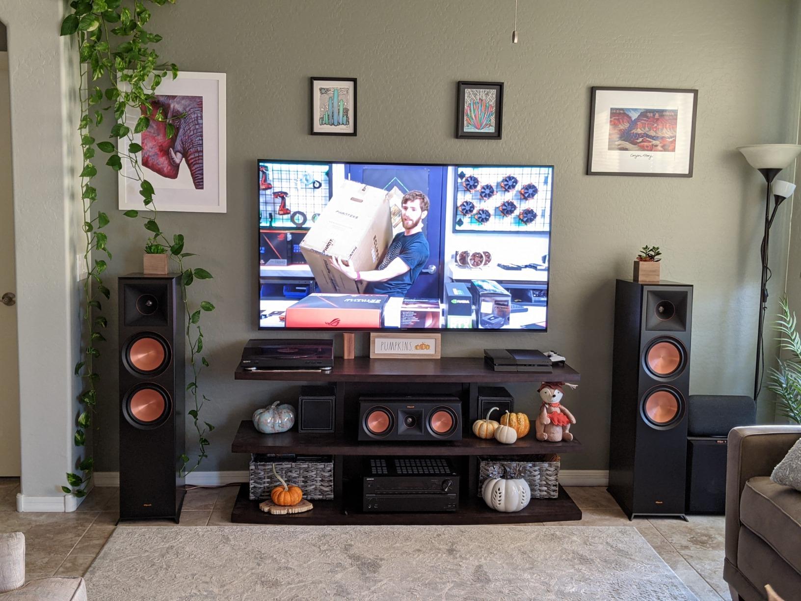 Klipsch RP-500C Center Channel Speaker (Ebony), 1065819 customer photo 1