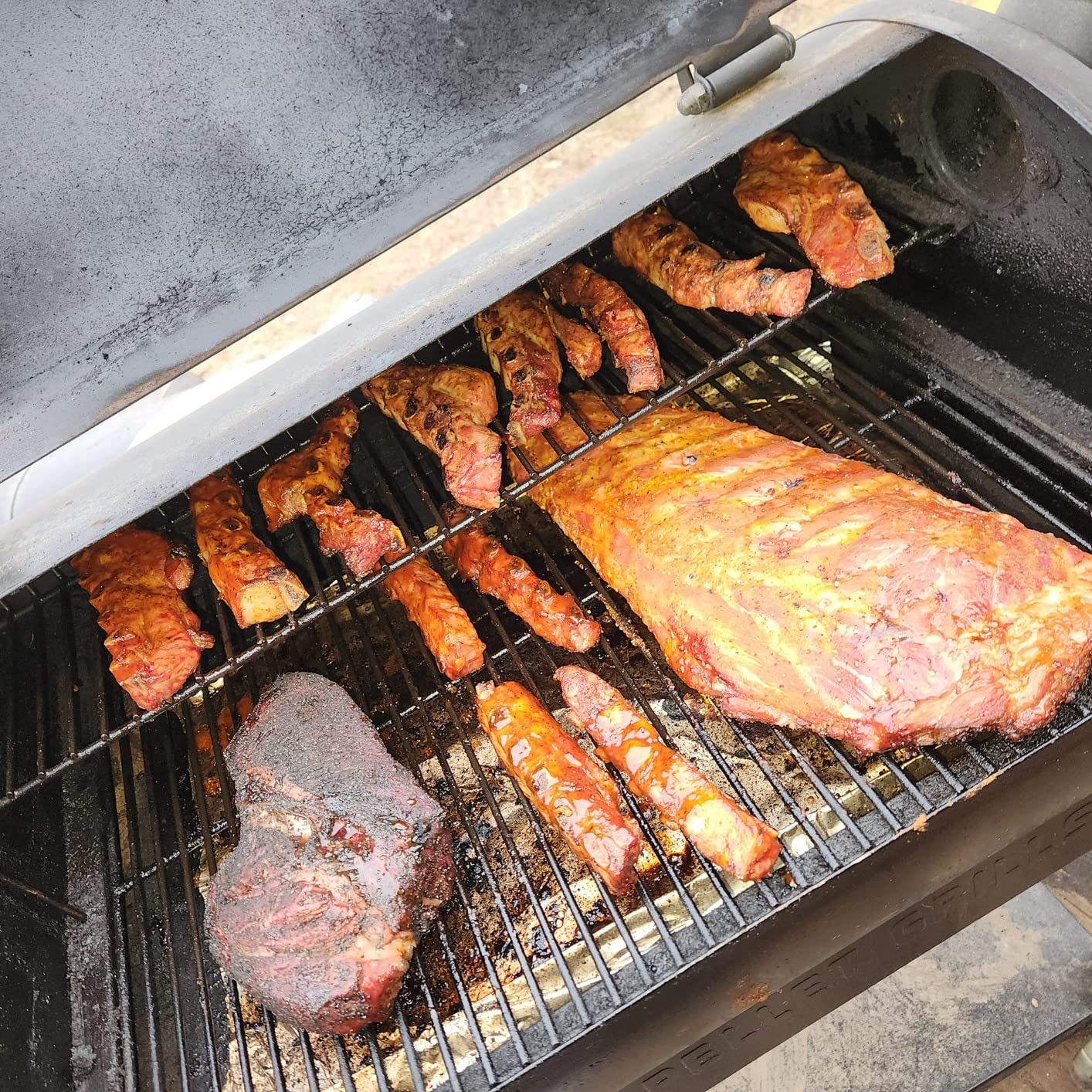 Z GRILLS ZPG-450A Wood Pellet Grill & Smoker with PID V3.0 Controller, 459 Sq in Cook Area, Meat Probe, Foldable Shelf, 8 in 1 BBQ Grill Outdoor Auto Temperature Control, Black customer photo 2