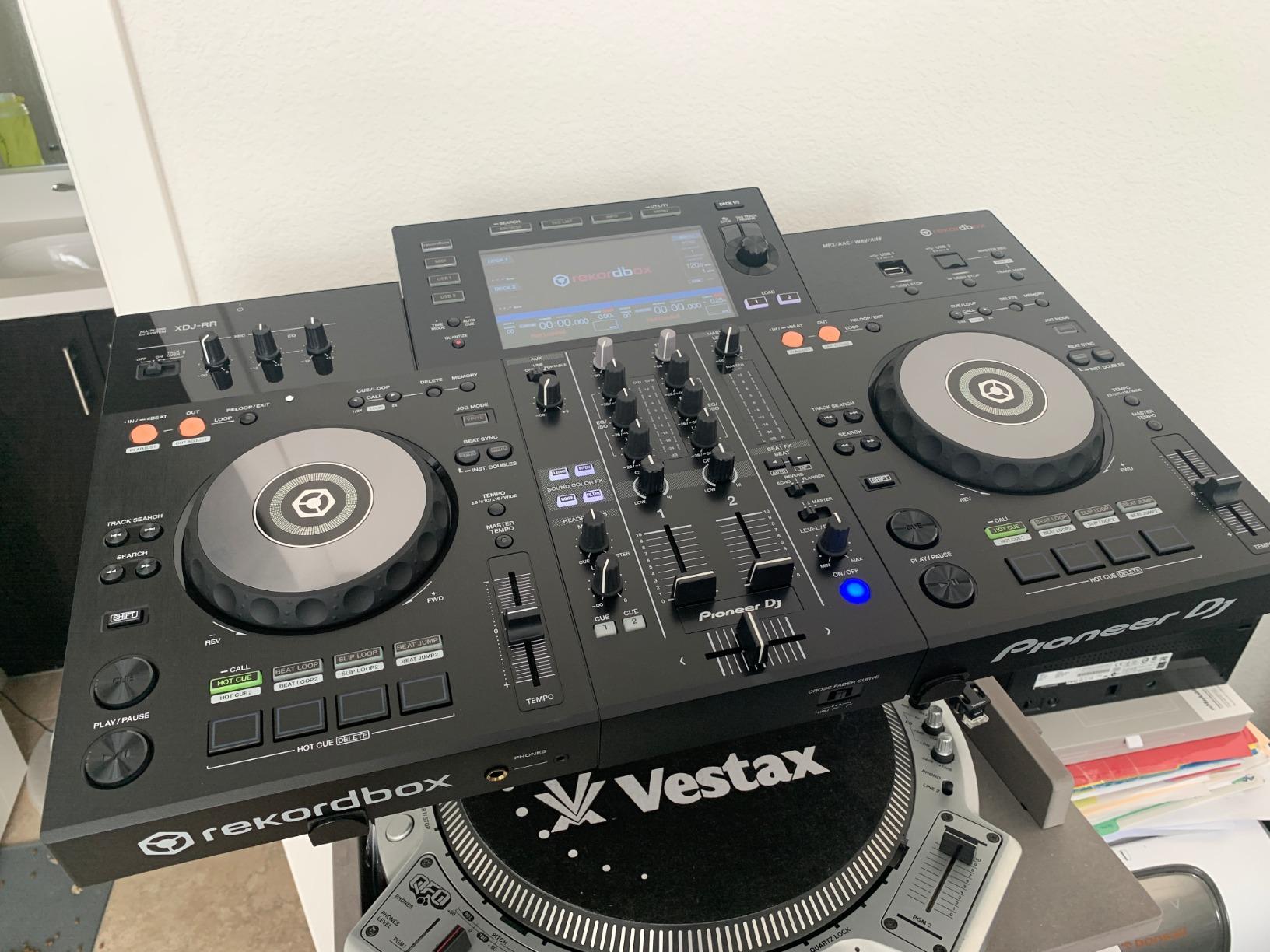Pioneer DJ XDJ-RR Digital DJ System customer photo 3