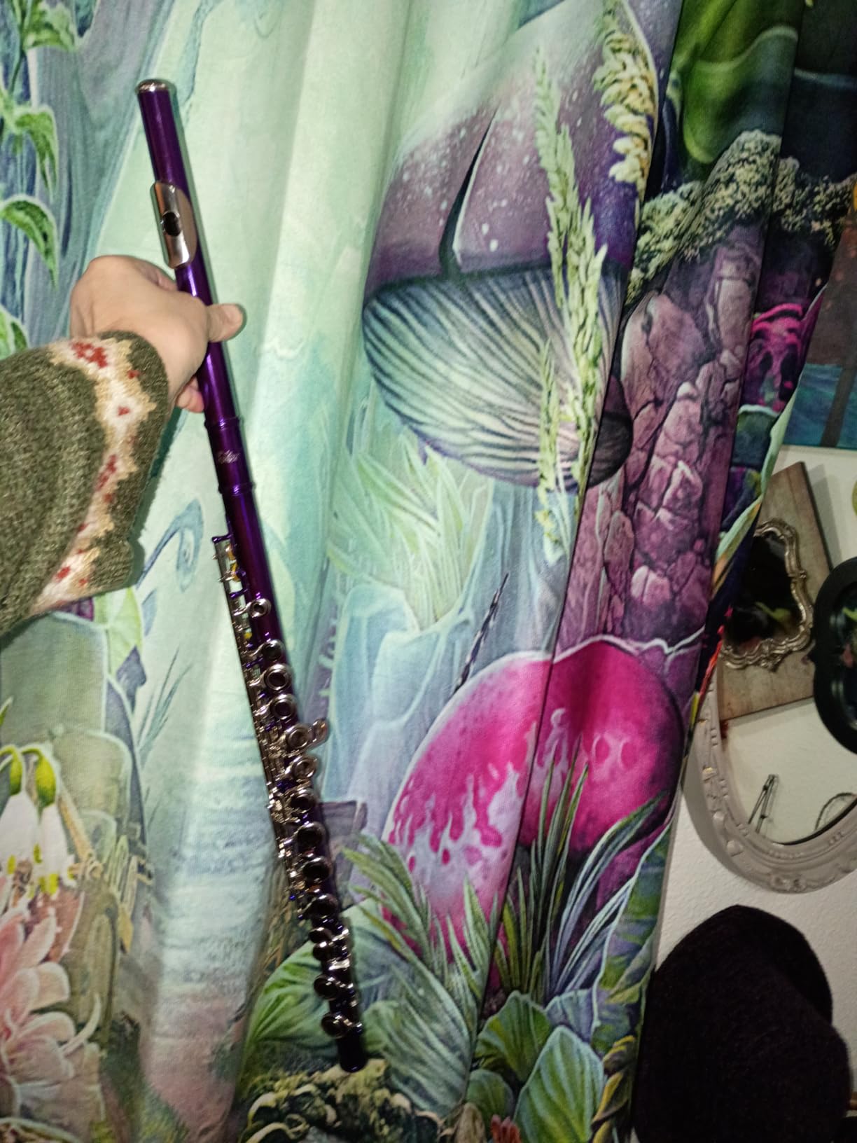 Eastar Open Hole 16 Keys Flute for Beginner Kids Student with Fingering Chart, Cleaning Kit, Stand, Case, Gloves, Tuning Rod, Silver, EFL-2 customer photo 1