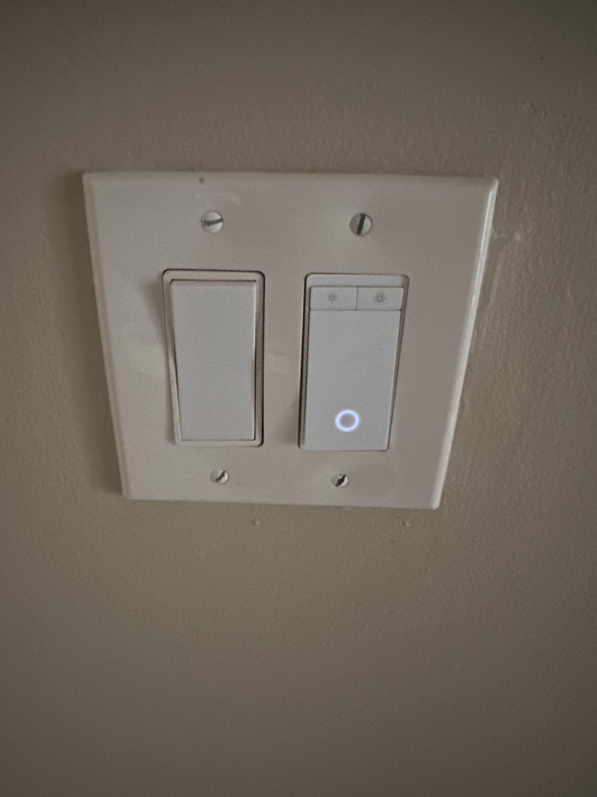 Kasa Smart Dimmer Switch HS220P3, Single Pole, Needs Neutral Wire, 2.4GHz Wi-Fi Light Switch Works with Alexa and Google Home, UL Certified, No Hub Required, 3-Pack customer photo 1