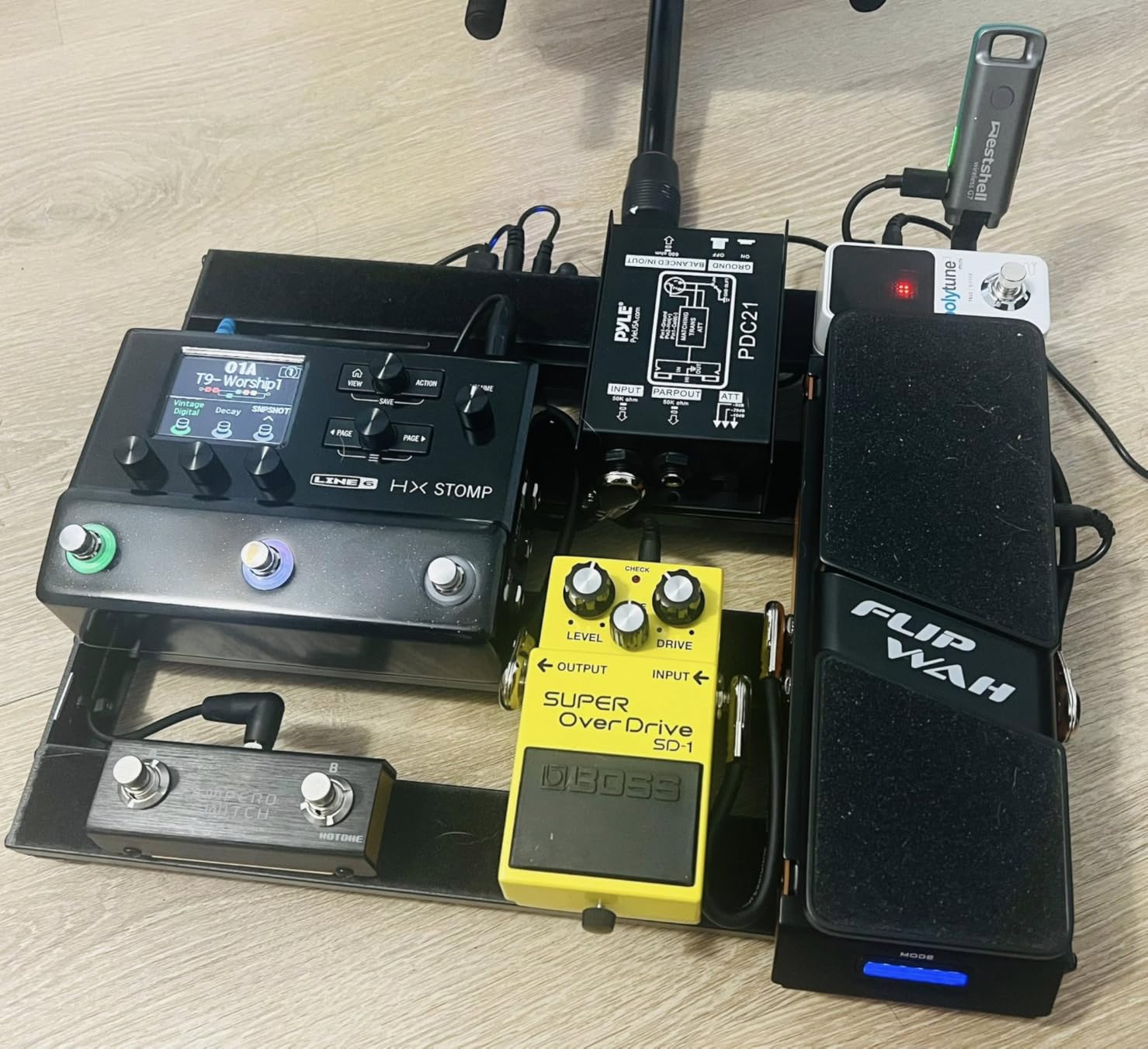 Line 6 HX Stomp Multi-Effects Guitar Pedal customer photo 1