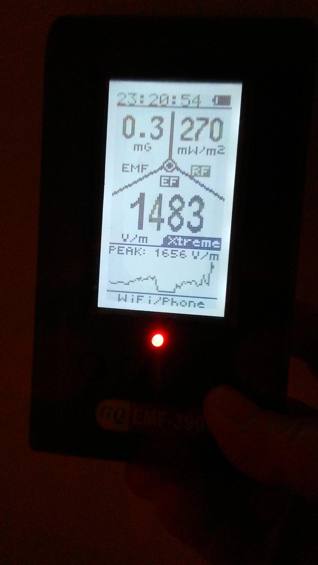 EMF Meter,Advanced GQ EMF-390 Multi-Field Electromagnetic Radiation 3-in-1 EMF ELF RF meter, 5G Cell Tower Smart meter Wifi Signal Detector RF up to 10GHz with Data Logger and 2.5Ghz Spectrum Analyzer customer photo 2