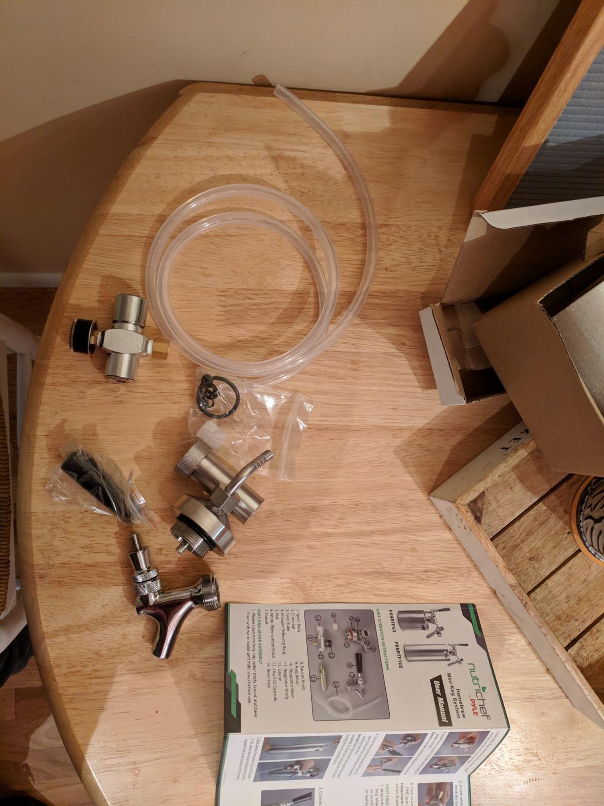 NutriChef Pressurized Growler Tap System, 128oz Stainless Steel Mini Keg Dispenser Portable Kegerator Kit customer photo 2