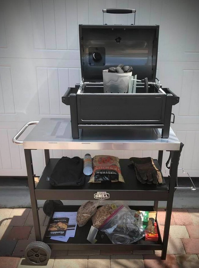 Oklahoma Joe's Rambler Portable Charcoal Grill customer photo 1