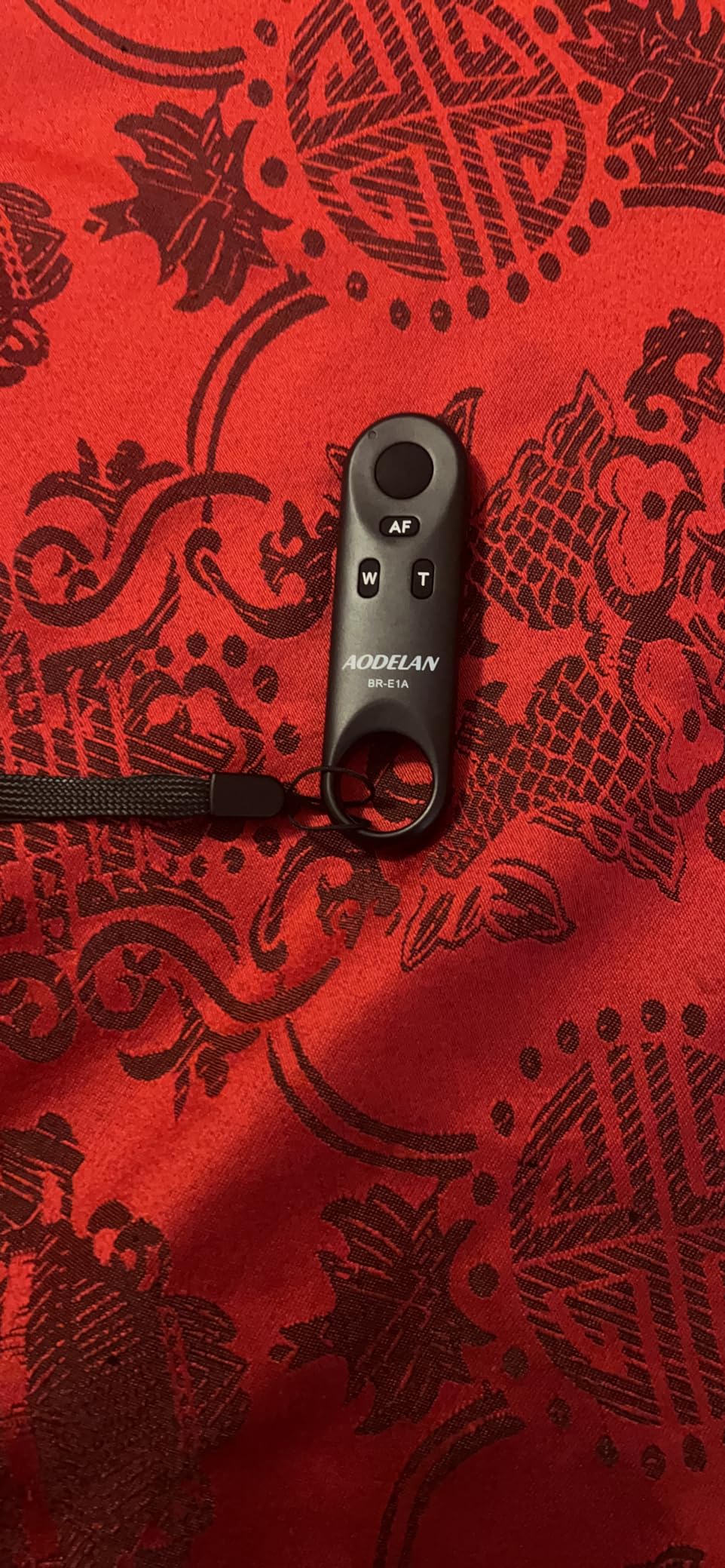 AODELAN Wireless Camera Remote Shutter Release for Canon R3/ R7/ R10/ M50/ EOS M6 Mark II/R/RP /90D /6D Mark II /R5/ R6 /800D /850D /250D/Rebel SL2 /T7i /G5 X Mark II /G7 X Mark III customer photo 2