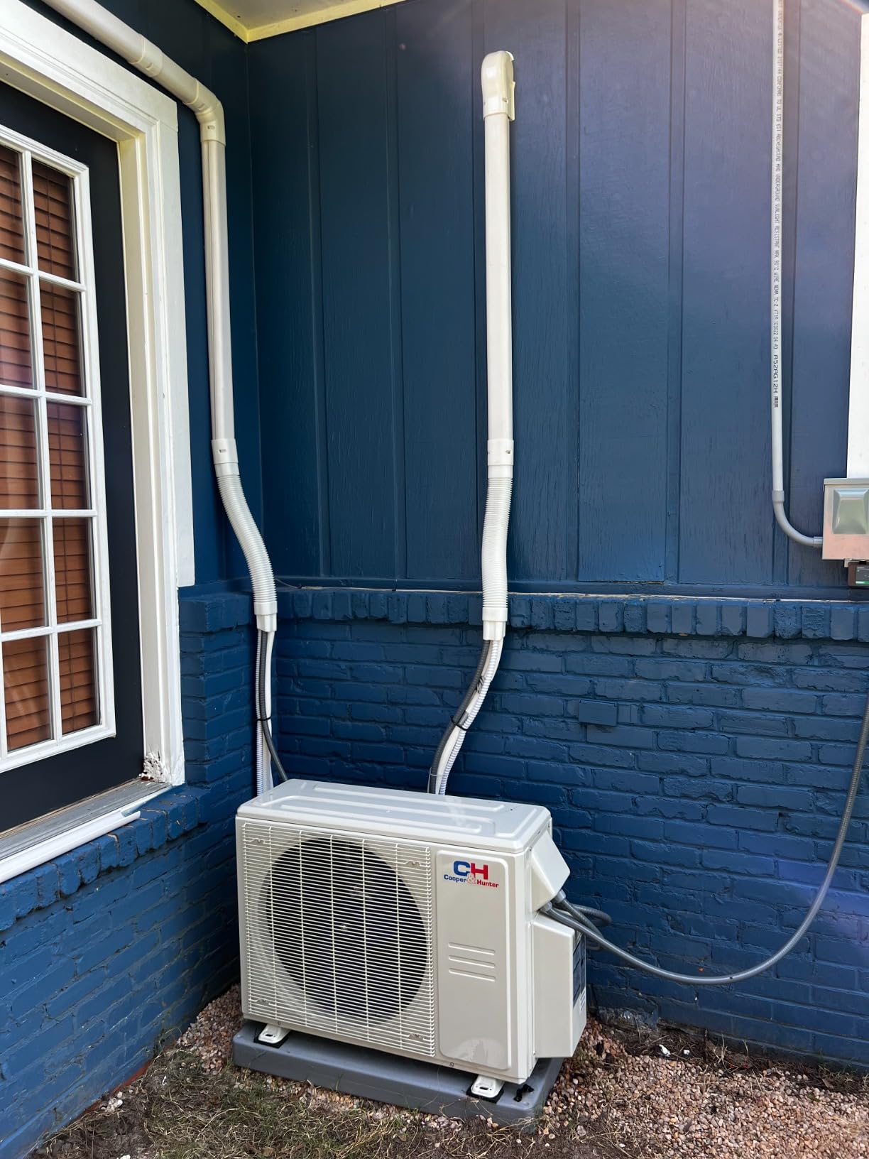 Cooper & Hunter Dual Zone 9,000 + 12,000 BTU Ductless Mini Split AC/Heating System, Pre-Charged, Heat Pump, 21.3 SEER Including 25FT Copper Line Set And Communication Wires customer photo 1