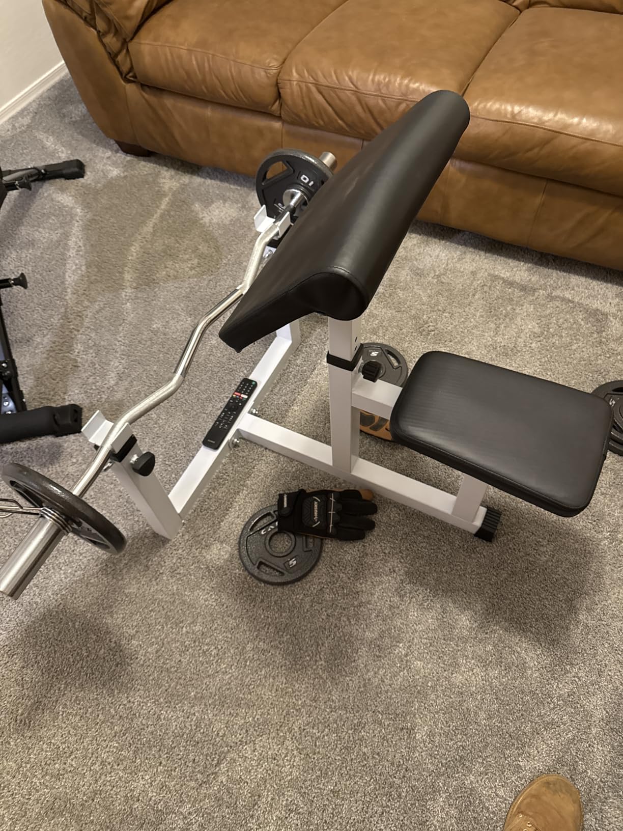 Adjustable Arm Preacher Curl Bench Bicep Strength Bench Seated Strengthen Training Isolated Barbell Dumbell Biceps Station for Home Gym customer photo 1