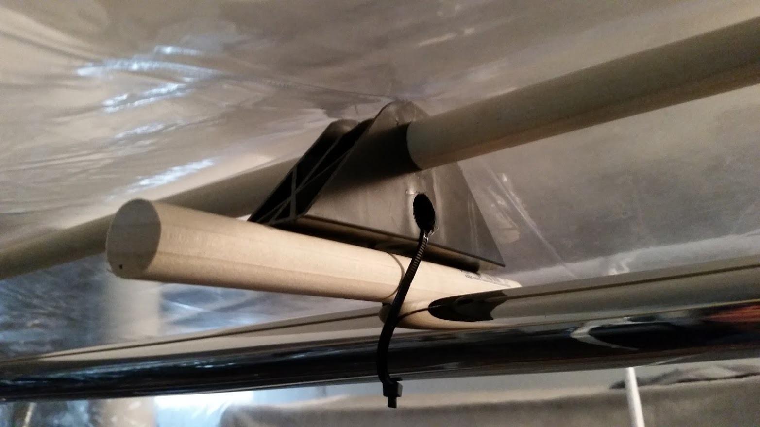 Simple Houseware Industrial Grade Z-Base Garment Rack, 500lb Load with 62