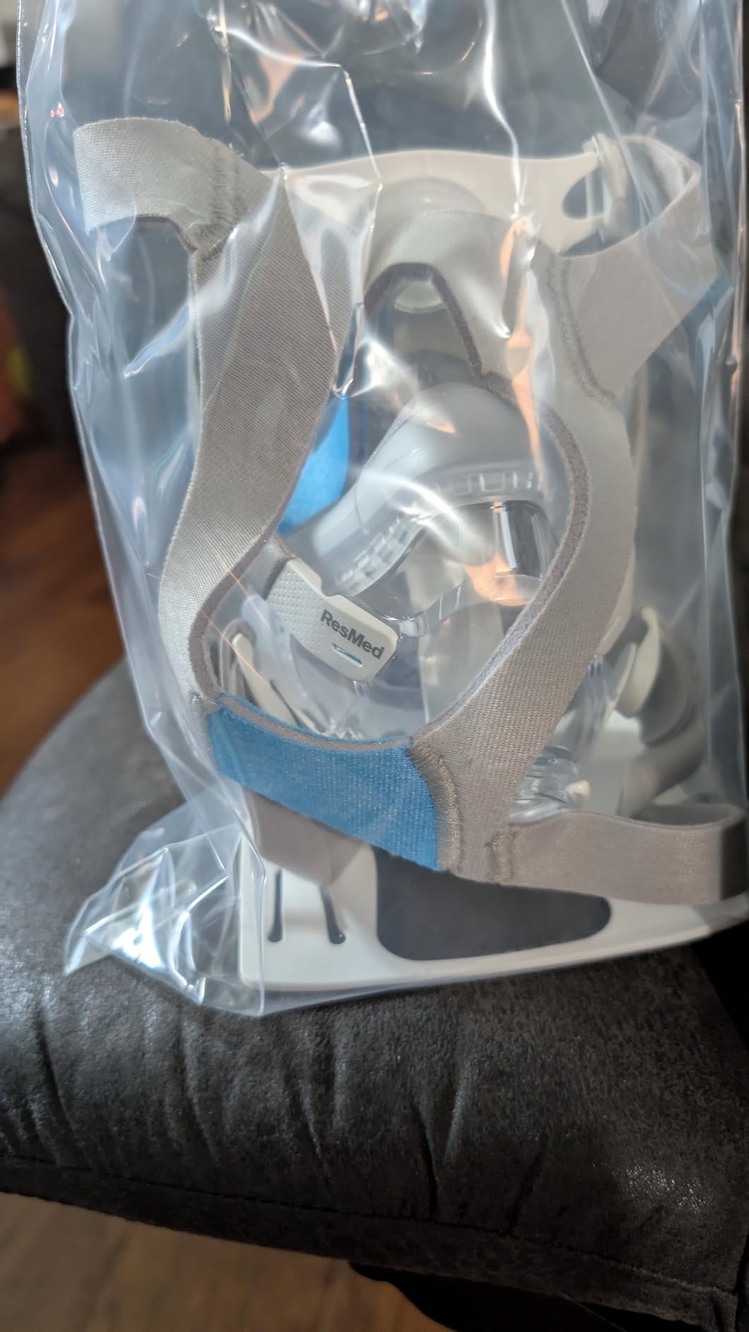 ResMed AirTouch F20 Frame System - Replacement Frame System with Full-Face Mask & Elbow - Premium CPAP Gear - Headgear Not Included - Medium customer photo 1