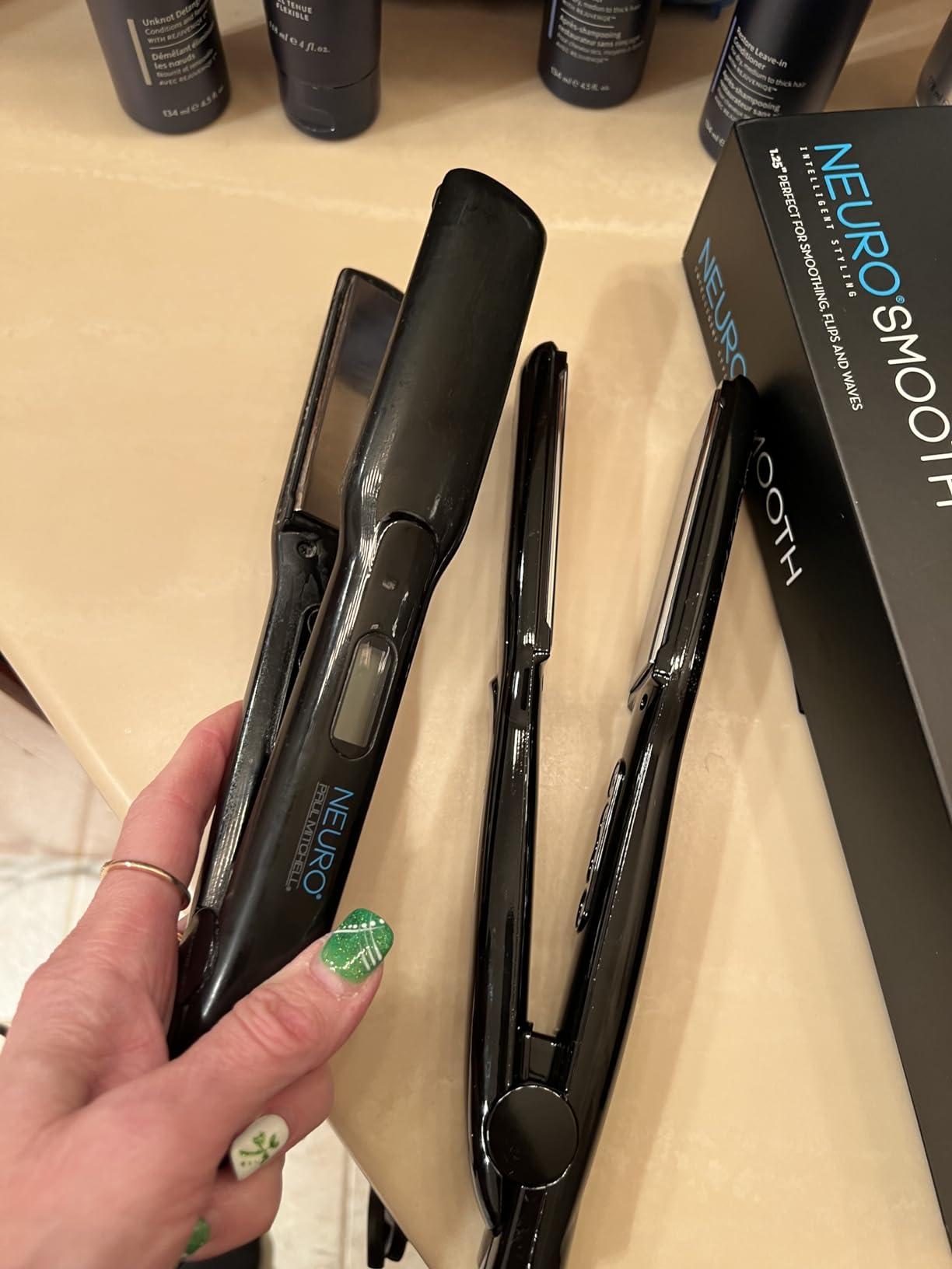 Paul Mitchell Neuro Smooth Titanium Flat Iron, Adjustable Heat Settings, for Advanced Smoothing + Straightening customer photo 1