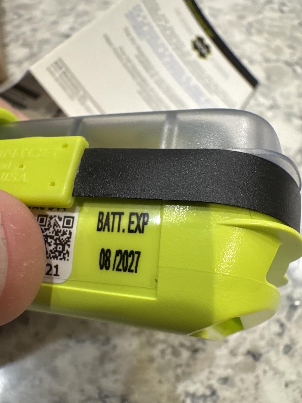 ACR ResQLink View - Buoyant Personal Locator Beacon with GPS for Hiking, Boating and All Outdoor Adventures (Model PLB 425) customer photo 1