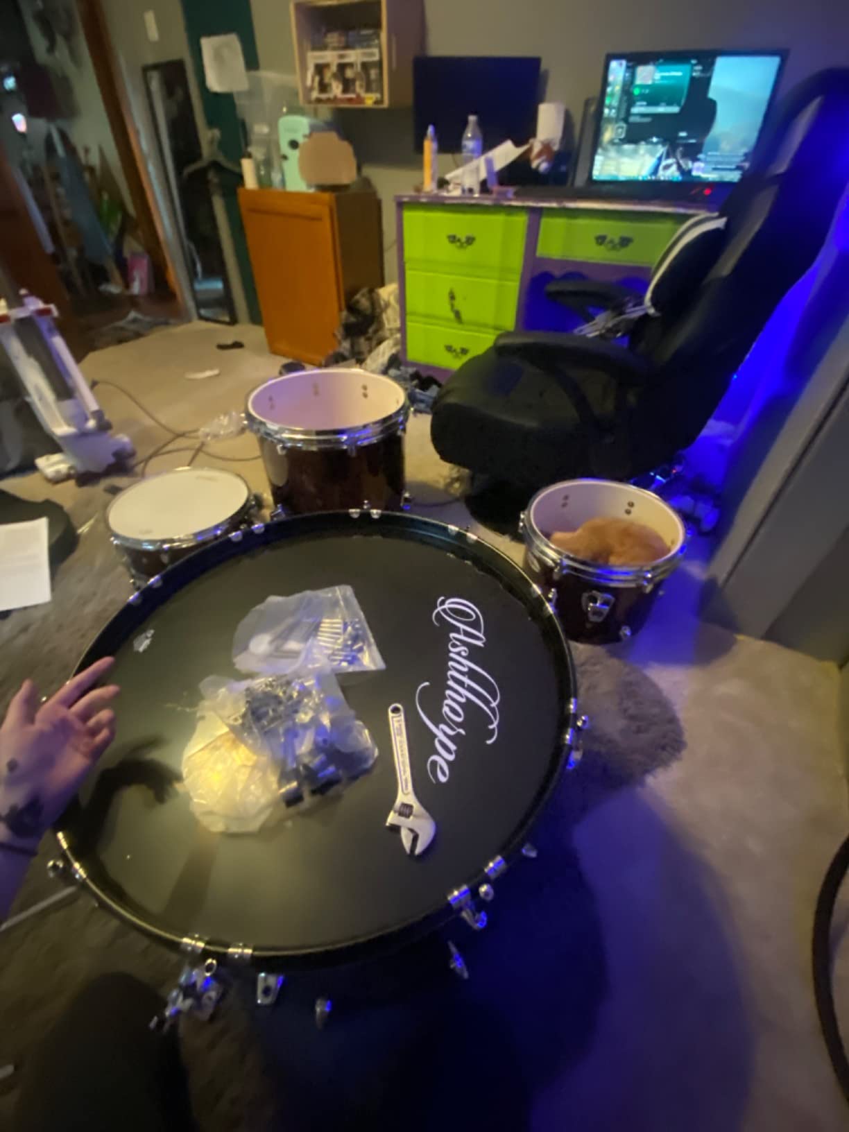 Ashthorpe 5-Piece Full Size Adult Drum Set with Remo Heads & Premium Brass Cymbals - Complete Professional Percussion Kit with Chrome Hardware - Silver customer photo 2