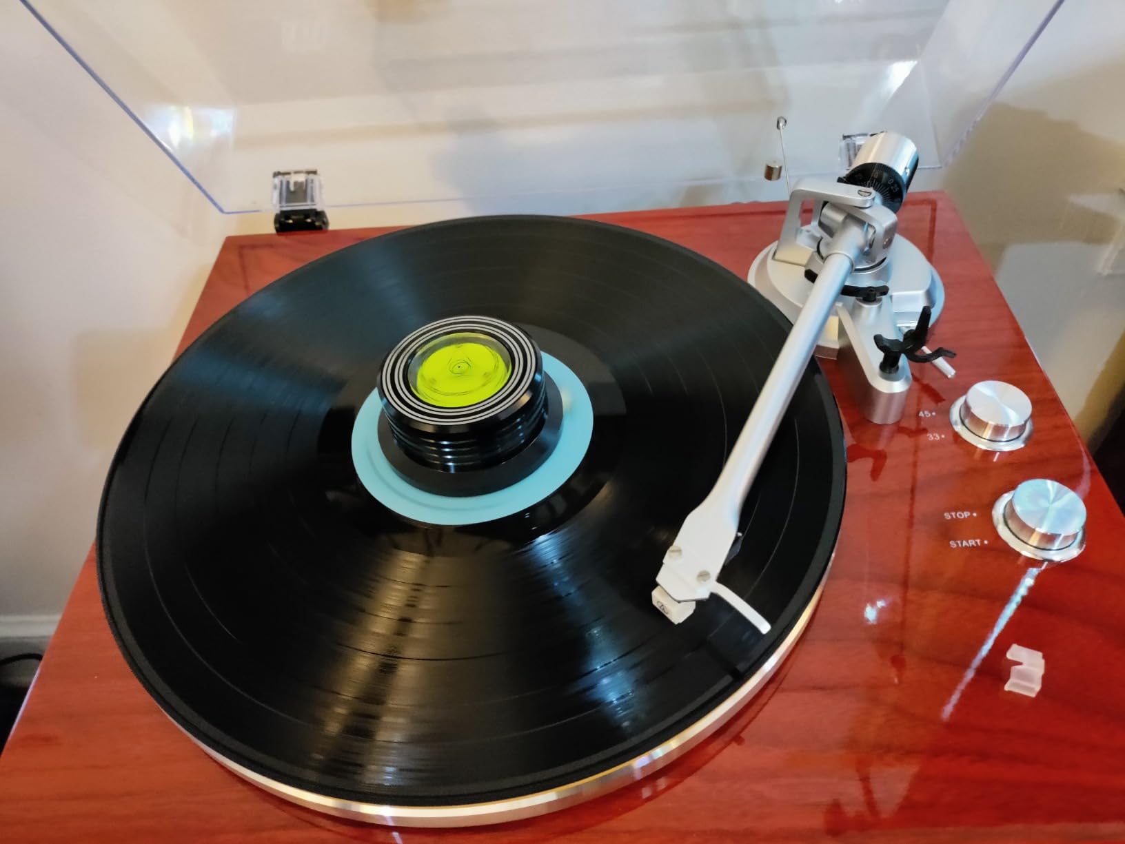 1 BY ONE Belt Drive Turntable with Bluetooth Connectivity, Built-in Phono Pre-amp, USB Digital Output Vinyl Stereo Record Player with Magnetic Cartridge, 33 or 45 RPM customer photo 2