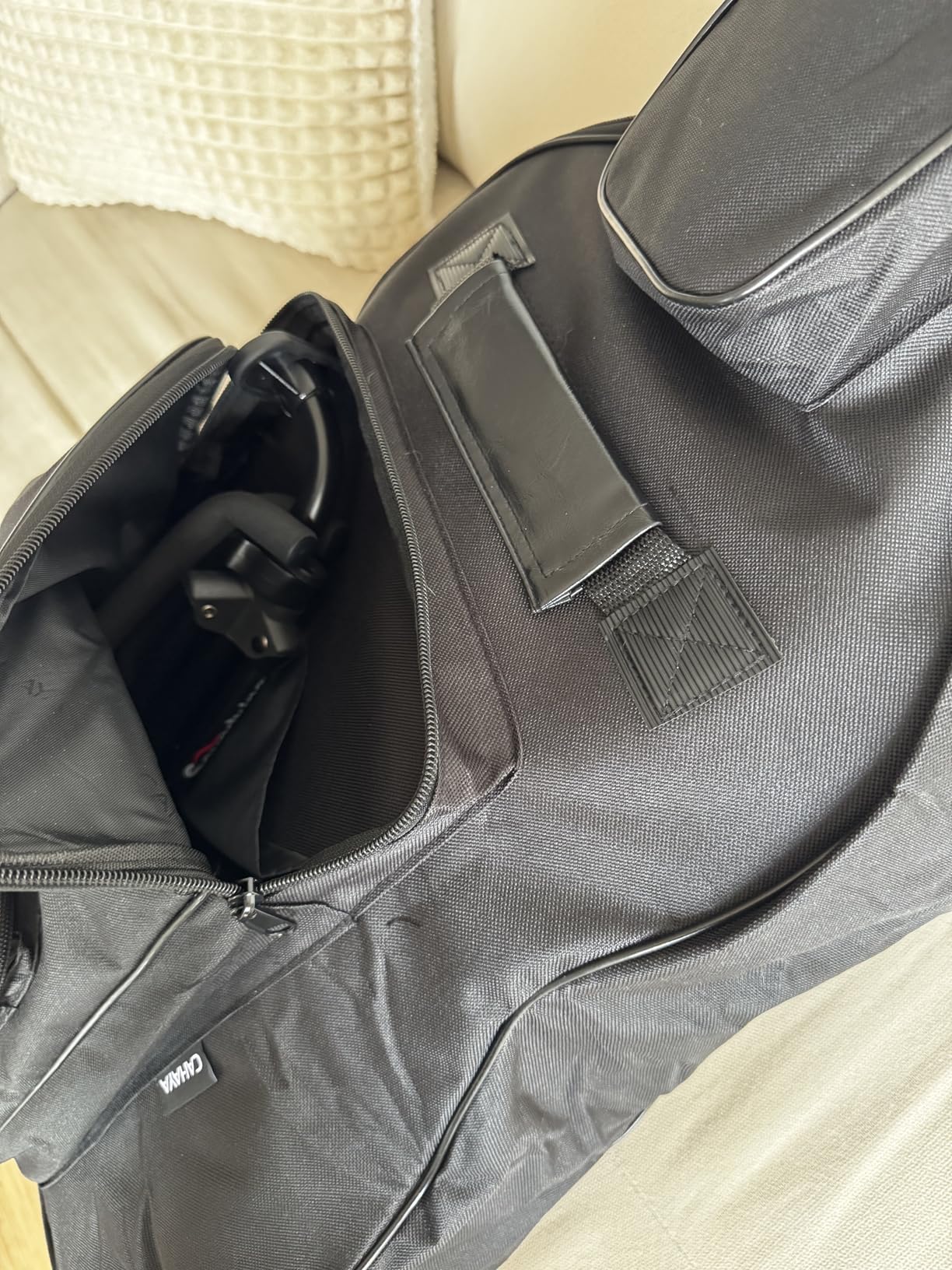 CAHAYA Acoustic Guitar Bag Thick Padding Waterproof Dual Adjustable Shoulder Strap Guitar Case Gig Bag 40 41 inch with Back Hanger Loop customer photo 1