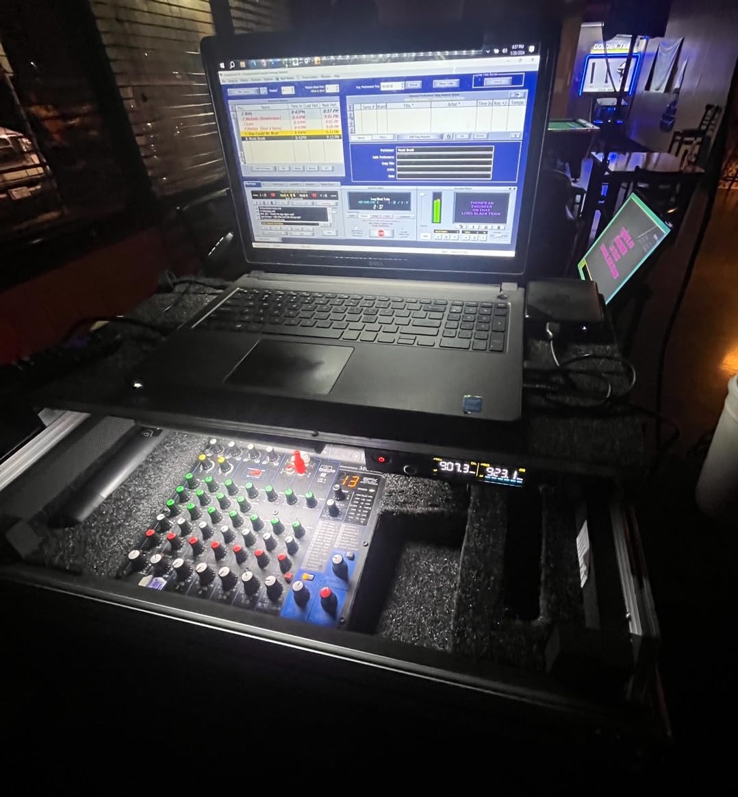 Harmony Audio HCRTMIX8LT Flight Glide Laptop Stand Custom Case Compatible with Reloop Terminal Mix 8 customer photo 2