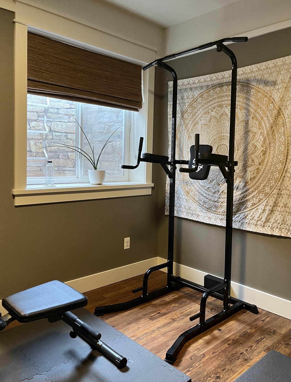 Sportsroyals Power Tower Pull Up Bar Station, 450LBS Stable Pull Up Dip Station for Home Gym Strength Training Equipment (Enhanced Model) customer photo 2