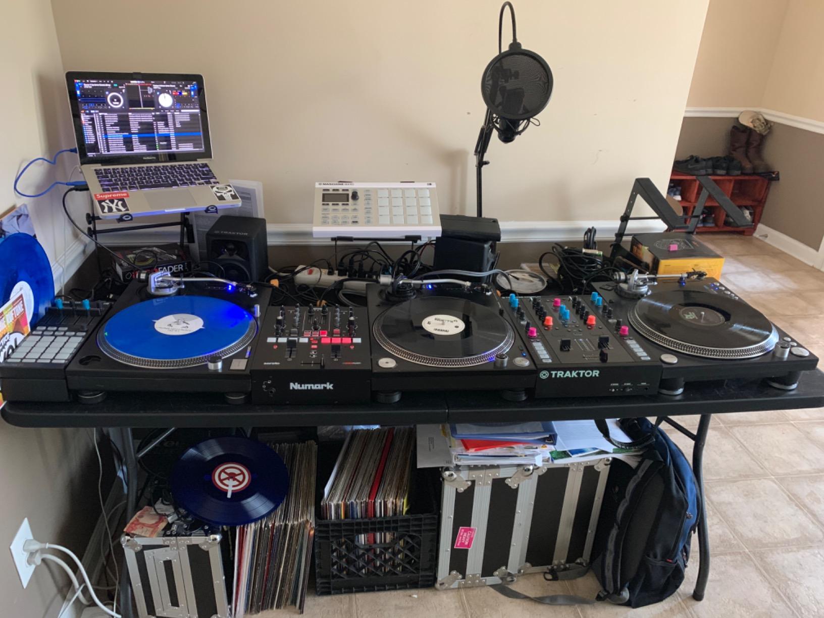 Numark Scratch | Two-Channel DJ Scratch Mixer for Serato DJ Pro with Innofader Crossfader, DVS license, 6 Direct Access Effect Selectors customer photo 2