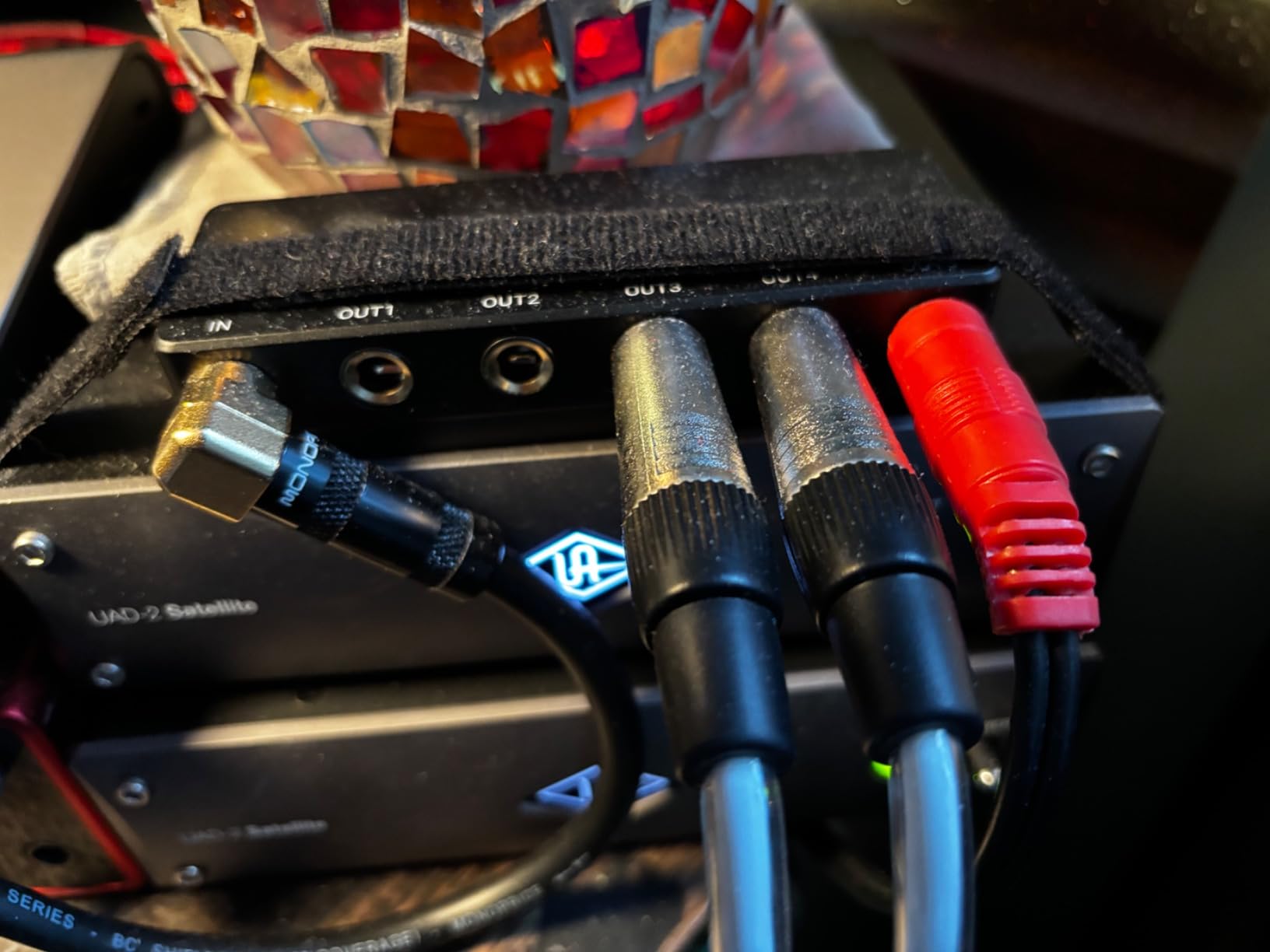 Cubilux Passive 6.35mm Headphones Splitter Box, 1/4