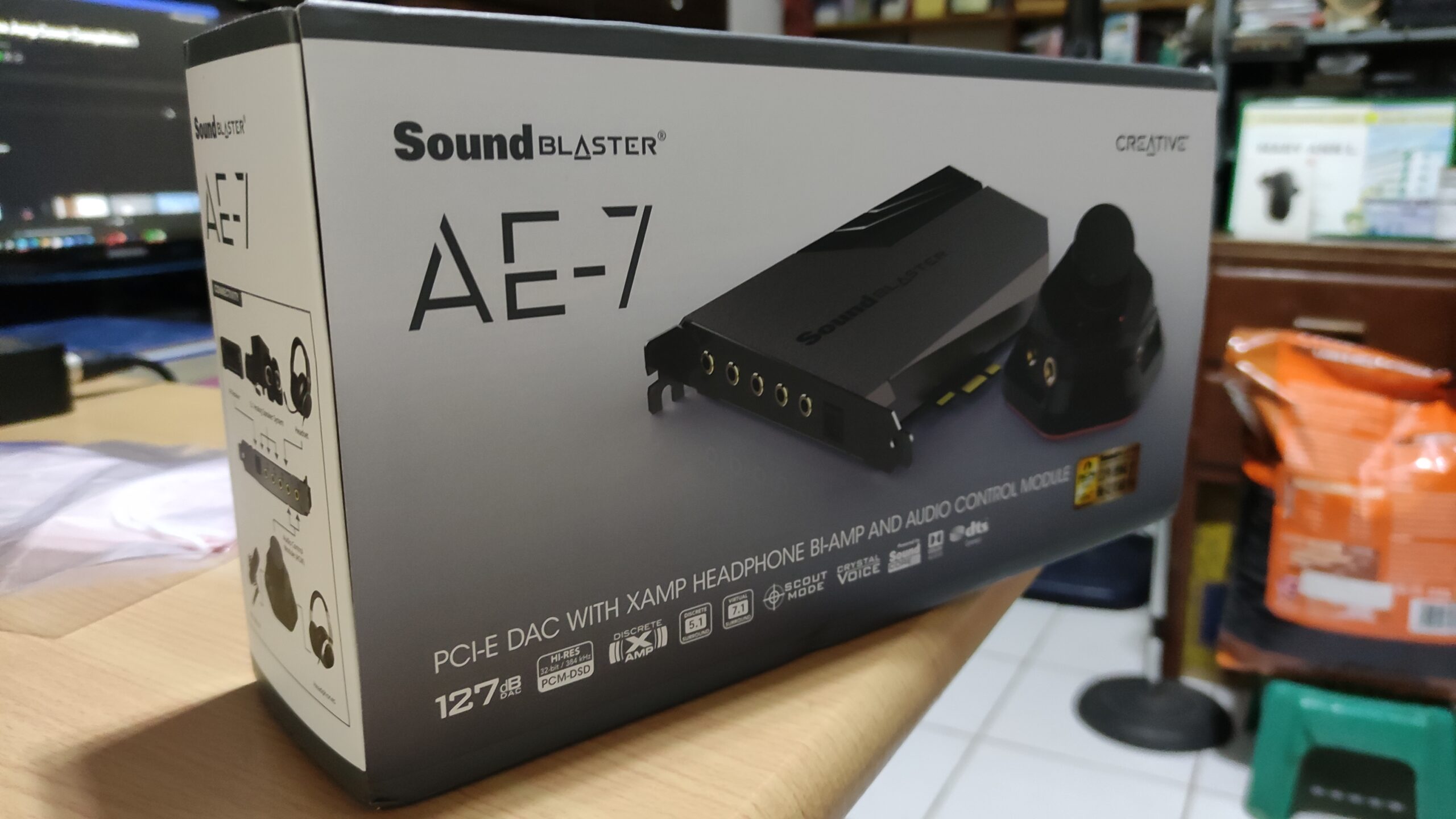 Creative Sound Blaster AE-7 Hi-Res Internal PCIe Sound Card, Quad-Core Processor, 127dB DNR ESS SABRE-class 9018 DAC, Xamp Discrete Custom Bi-amp, Discrete 5.1/Virtual 7.1, Dolby, DTS Encoding customer photo 1