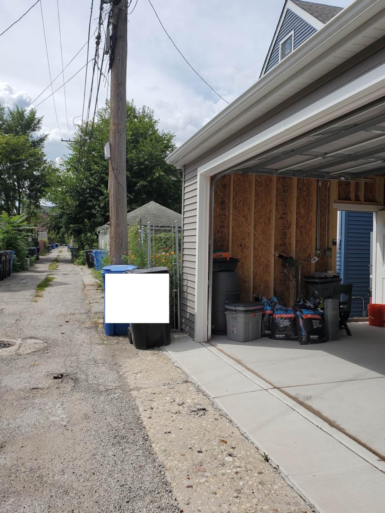 Anpviz 4MP PoE IP Dome Camera with Microphone/Audio, IP Security Camera Outdoor Indoor, 98ft Night Vision, IP66 Waterproof, 2.8mm Wide Angle Lens, NDAA Compliant customer photo 1