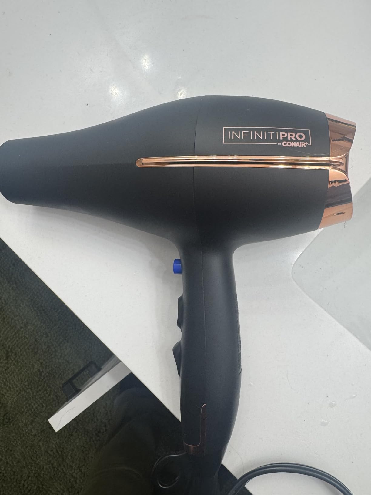 INFINITI PRO by CONAIR Hair Dryer, 1875W Blow Dryer with Diffuser and Concentrator, Ceramic Technology, 3 Heat & 2 Speed Settings, Cold Shot Button, Black customer photo 1