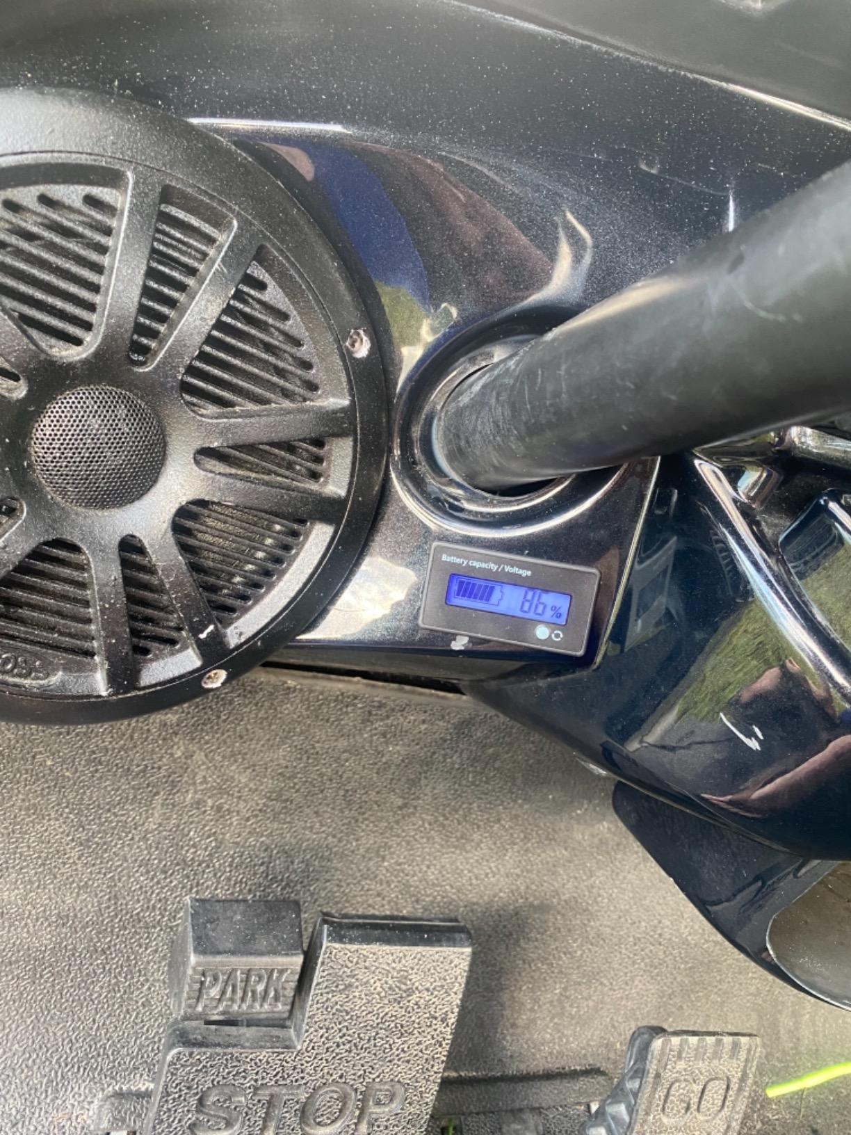 DC 12V 24V 36V 48V 72V Battery Meter, Battery Capacity Voltage Monitor Gauge Indicator, Lead-Acid & Lithium ion Battery Tester, for Golf Cart RV Marine Boat Club Car Motorcycle - with Alarm, Green customer photo 2