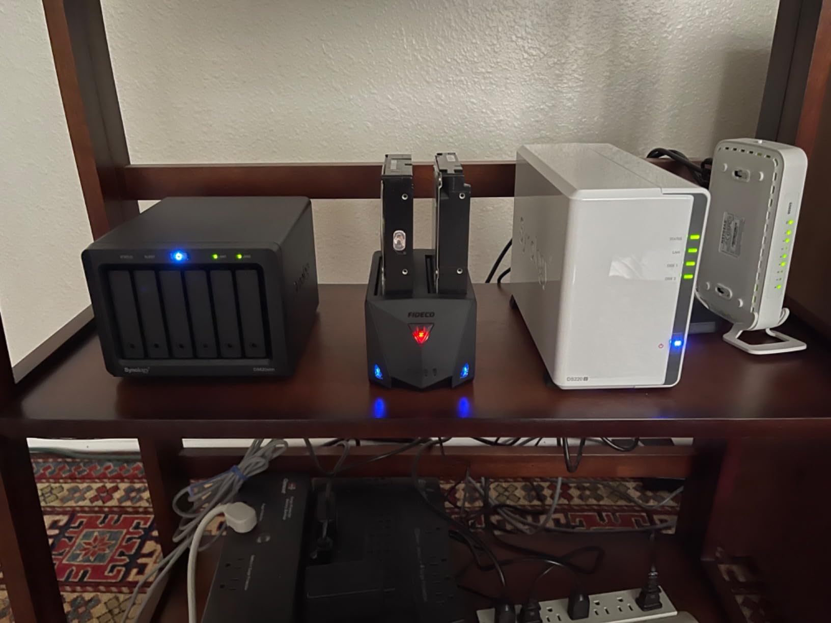 Synology 6-Bay DiskStation DS620slim (Diskless) customer photo 2