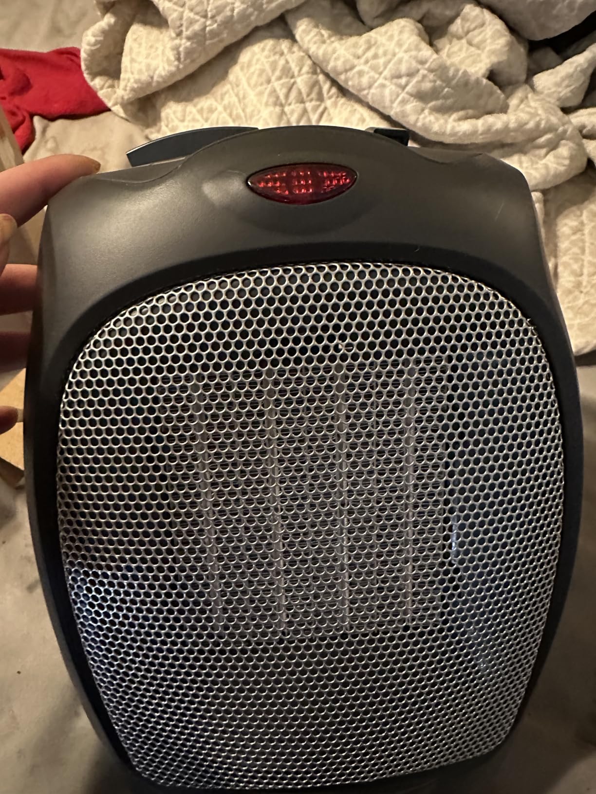 Amazon Basics Ceramic Space Heater, Portable Indoor Heating Solution, With Overheat and Tip-Over Protection, Thermostat, Non-Oscillating, 1500W, 7.52