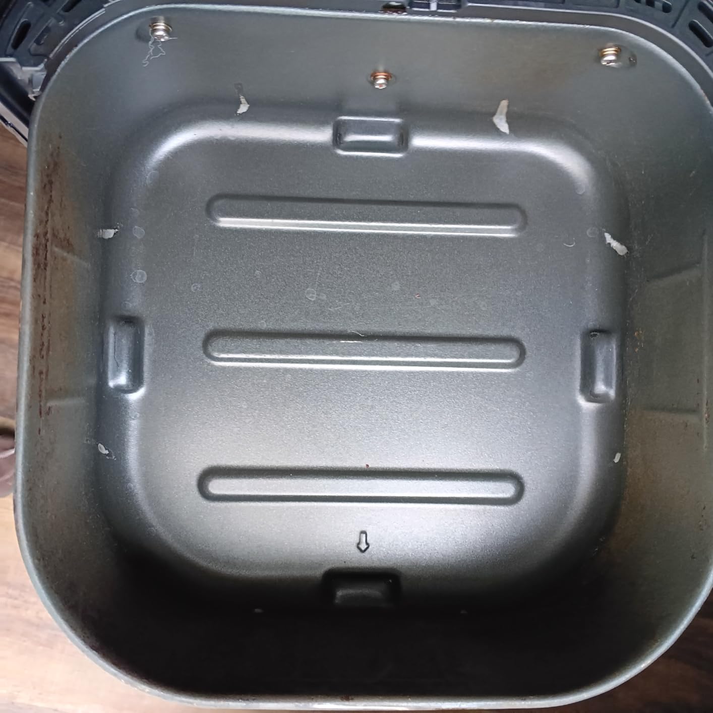 Instant Pot Vortex 6QT XL Air Fryer, 4-in-1 Functions that Crisps, Roasts, Reheats, Bakes for Quick Easy Meals, 100+ In-App Recipes, Dishwasher-Safe, from the Makers of Instant Pot, Black customer photo 1