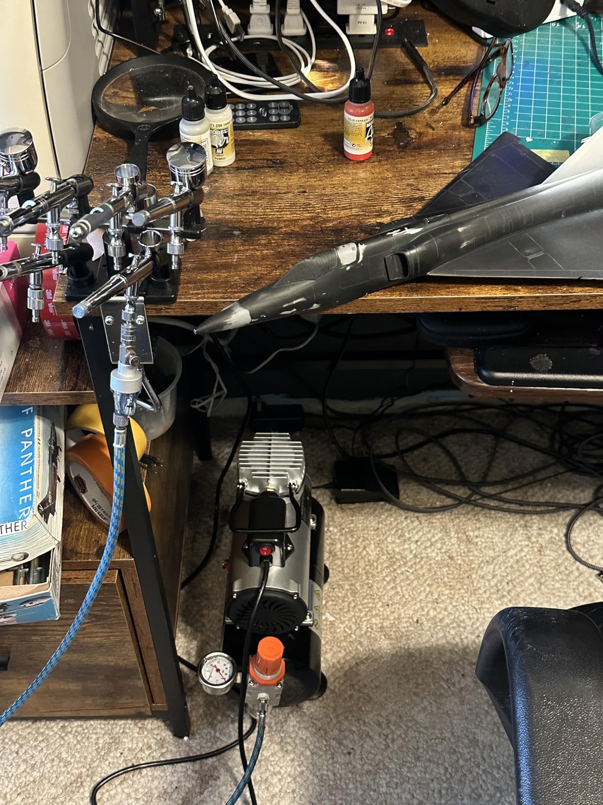 Timbertech Upgraded Airbrush Single-Piston Oil-free Mini Compressor ABPST08 with Cooling Fan, 3L Tank, Regulator, Moisture trap for Hobby, Body Tattoo, Model Painting, Automotive Graphic, Make-up customer photo 1