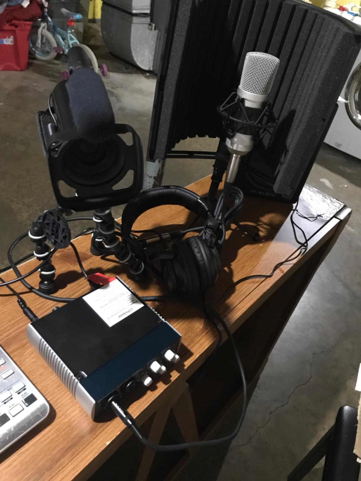 PreSonus AudioBox USB 96 Recording Bundle with Condenser Microphone Shockmount XLR Cable and Studio One Artist + Studio Magic Software (Interface Color May Vary in Blue or Black) customer photo 2