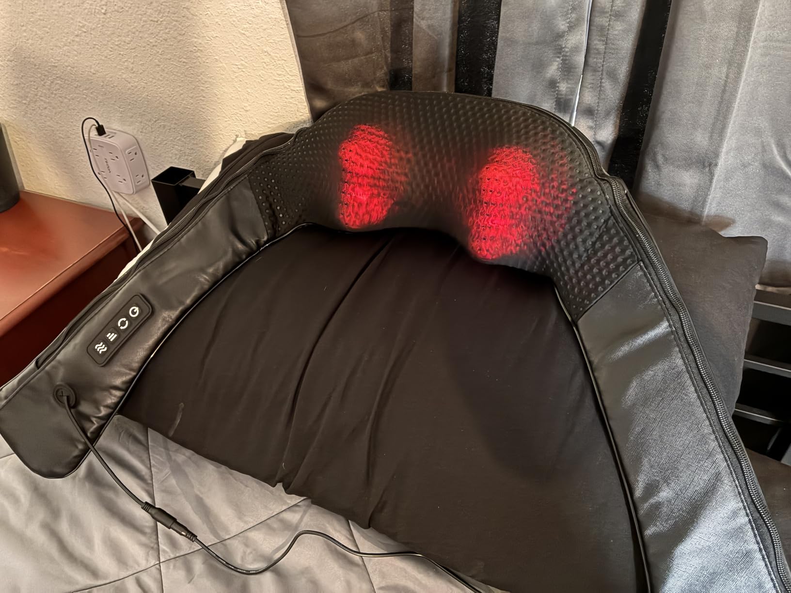 Mirakel Mothers Day Gifts for Mom Wife Women, Neck Massager for Pain Relief Deep Tissue, Electric Shiatsu Shoulder & Back Massager with Heat (NOT Cordless) customer photo 2