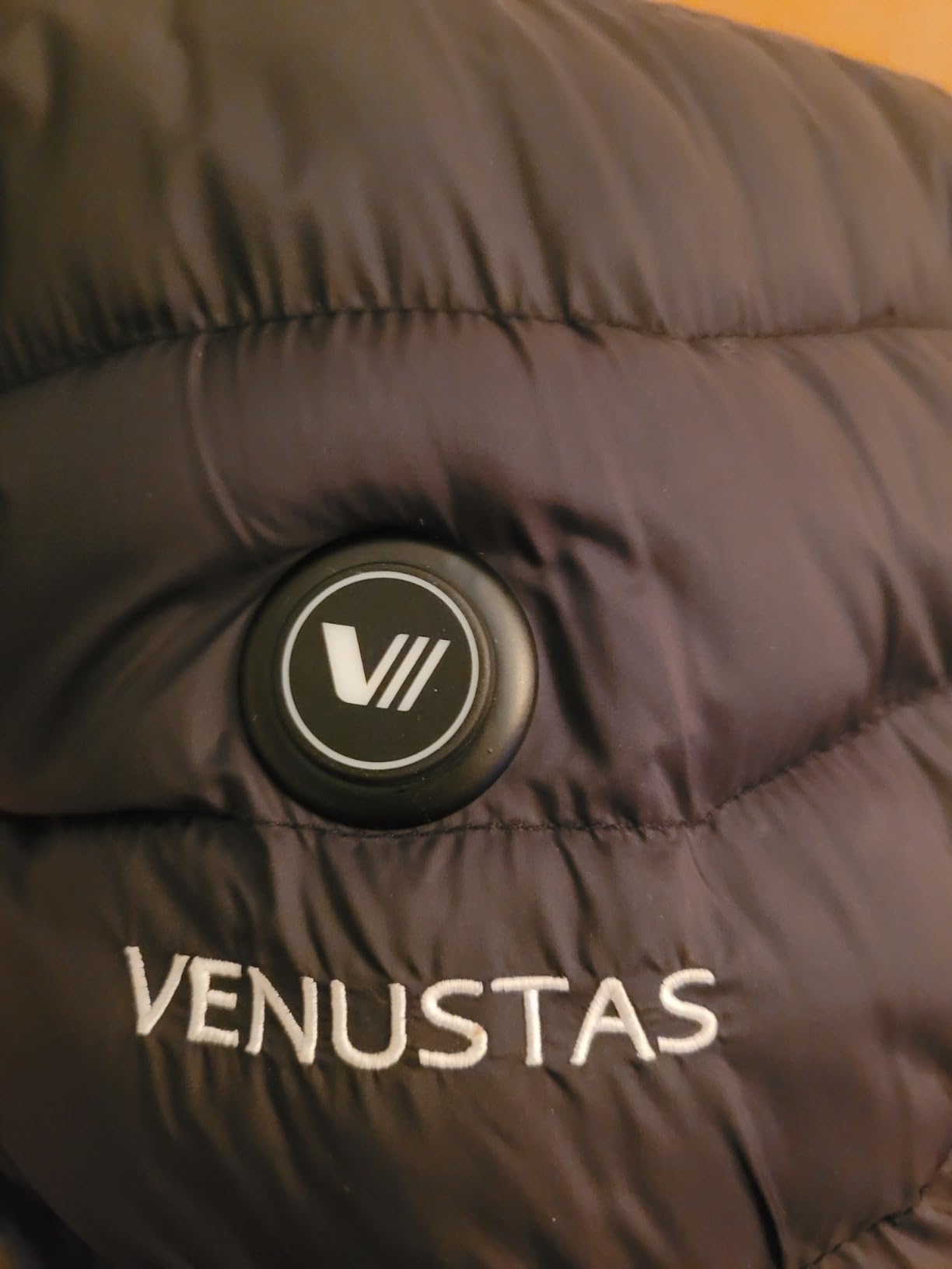 Venustas Unisex Heated Jacket with Battery Pack, Lightweight Water-Resistant Heated Coat with Detachable Hood customer photo 2