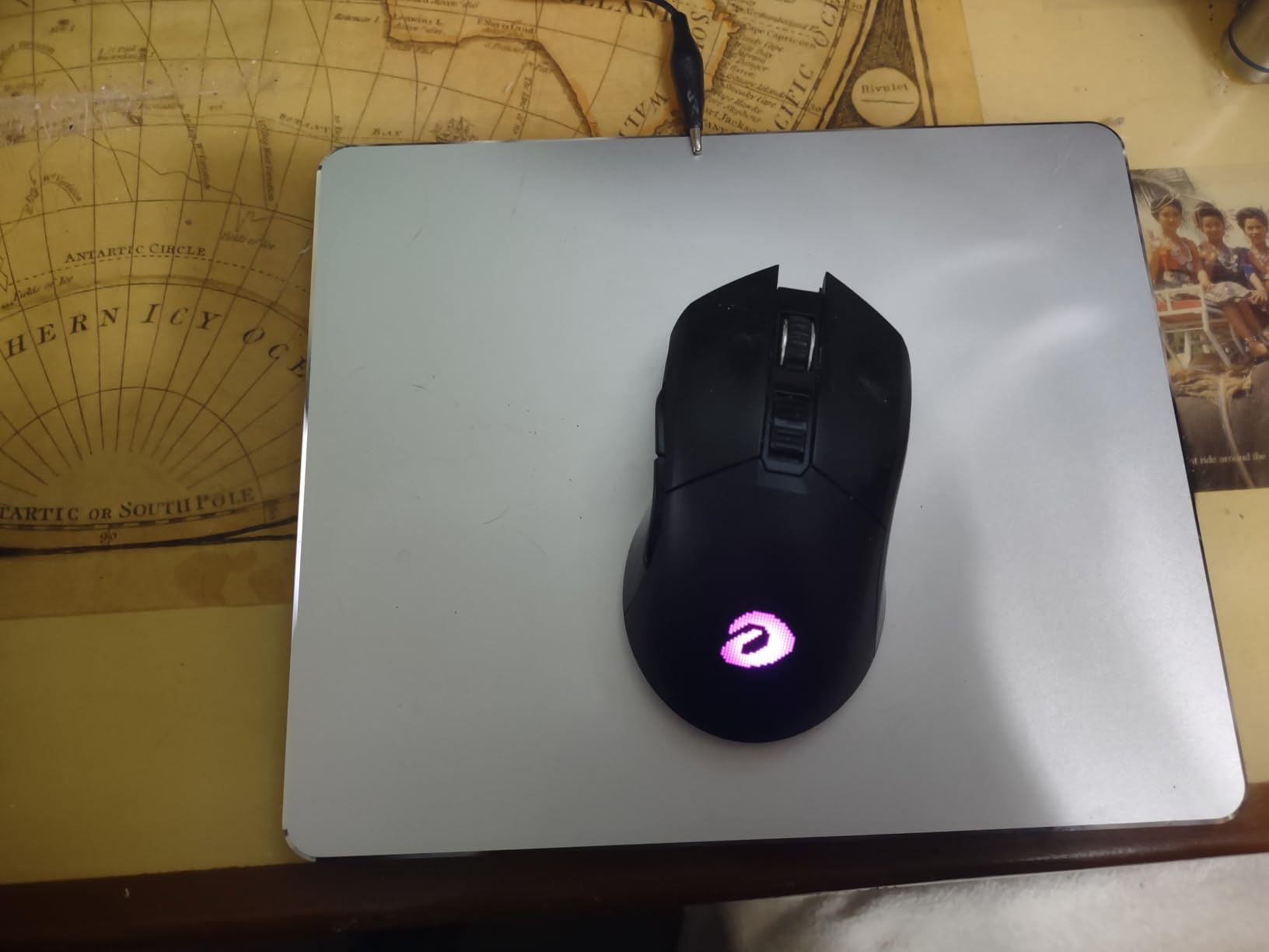 HONKID Hard Metal Mouse Pad for Desk, Aluminum Solid Mouse Pad for Magic Mouse and Pro/Air with Stable Rubber Base, Firm Mousepad for Travel and Home Office (Black) customer photo 1