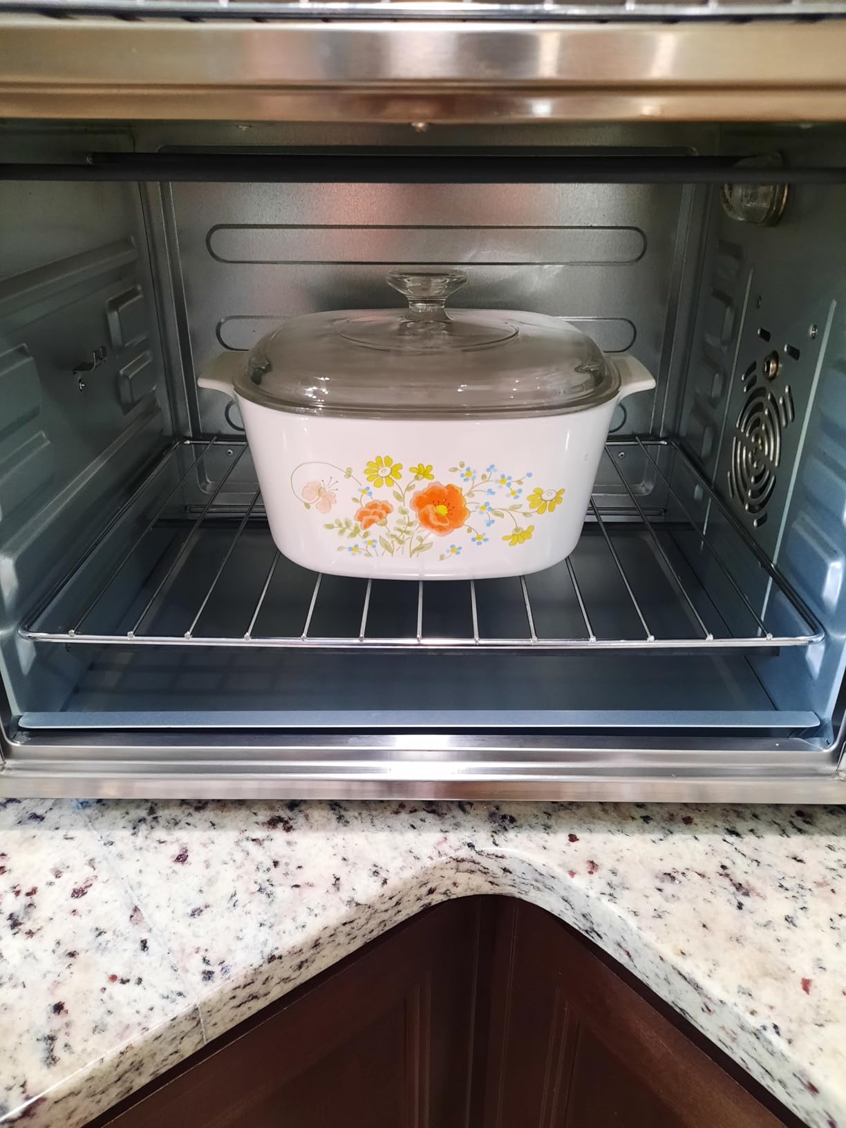 Elite Gourmet ETO-4510M French Door 47.5Qt, 18-Slice Convection Oven customer photo 1