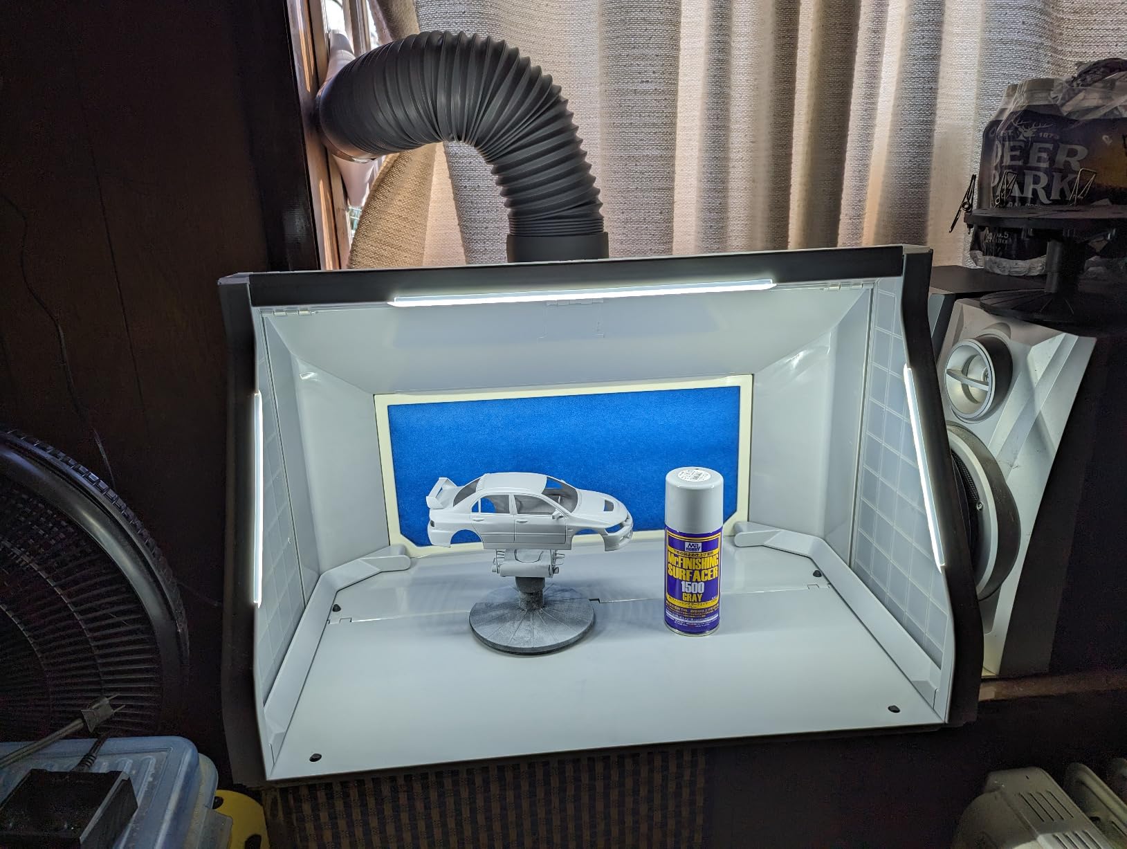 Airbrush Spray Booth with Adjustable Wind and Bright for Hobby Model Crafts Portable Airbrush Booth with Rotary Knob 3 LED Light Large Space Painting Booth customer photo 1