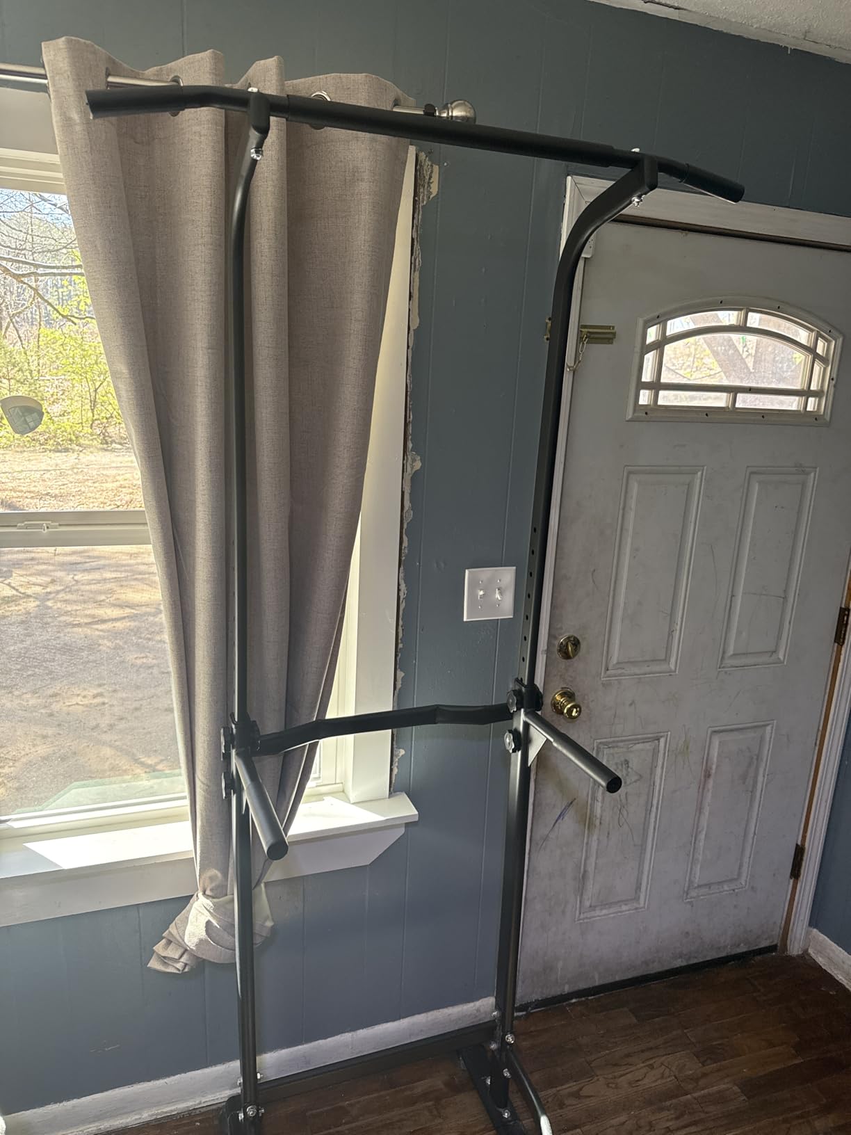 SogesPower Power Tower Dip Station Pull Up Bar for Home Gym Adjustable Height Strength Training Workout Equipment customer photo 2