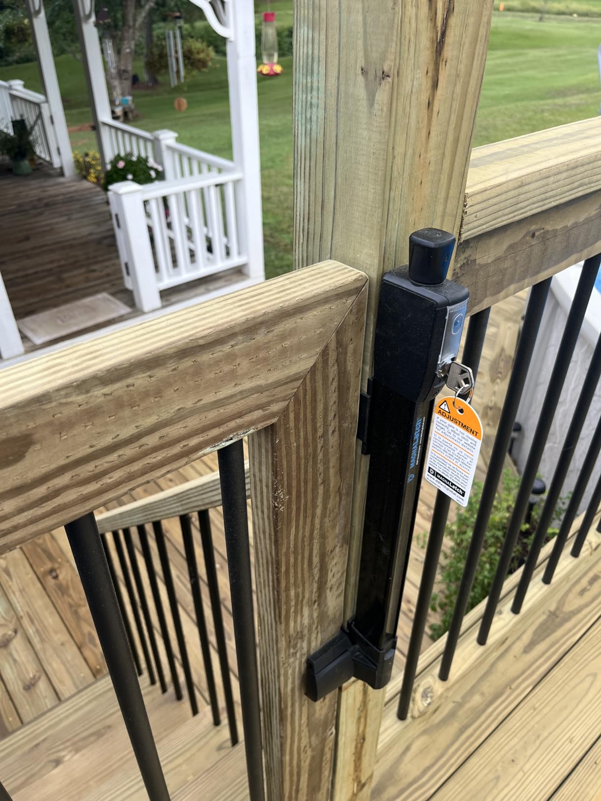 D&D Technologies MLTPTCA1CAPSPKA Pool Safety Gate Hardware Kit with MagnaLatch Top Pull 20-inch Gate Latch, Self-Closing TruClose Hinges customer photo 2
