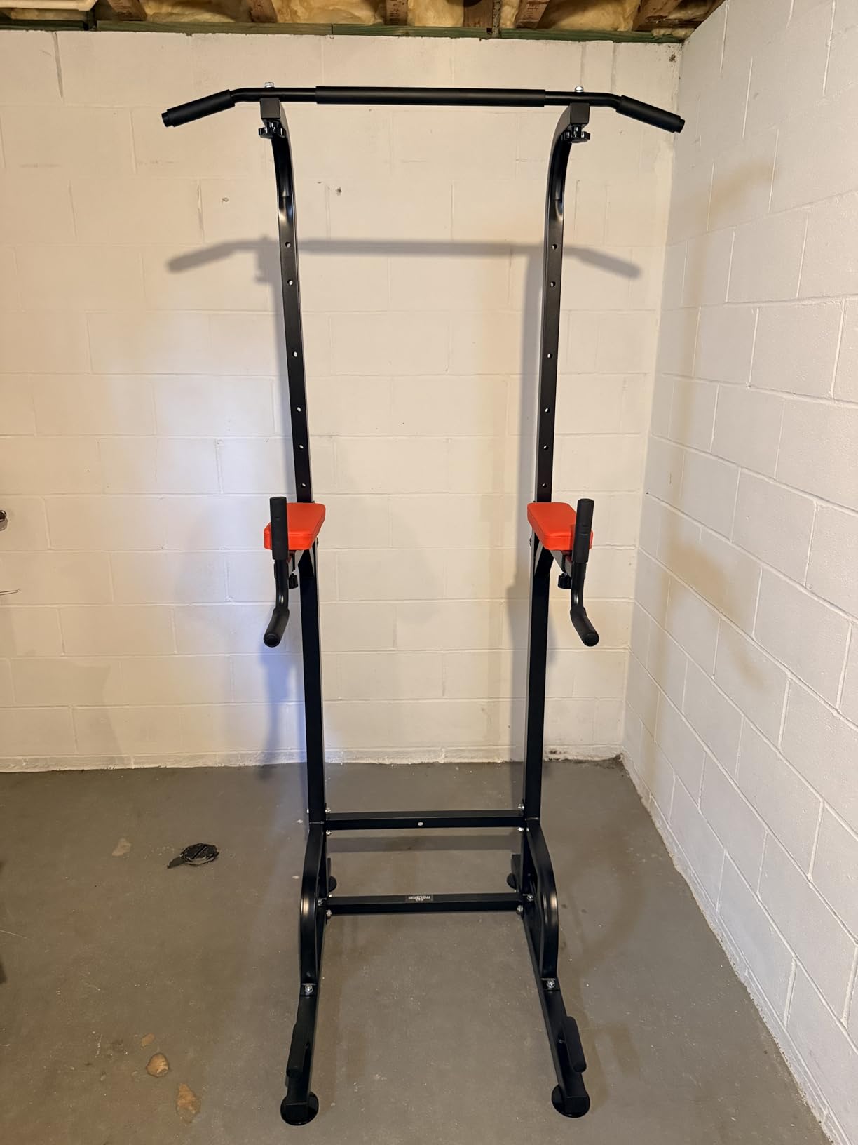 RELIFE REBUILD YOUR LIFE Power Tower Pull Up Bar Station Workout Dip Station for Home Gym Strength Training Fitness Equipment customer photo 1
