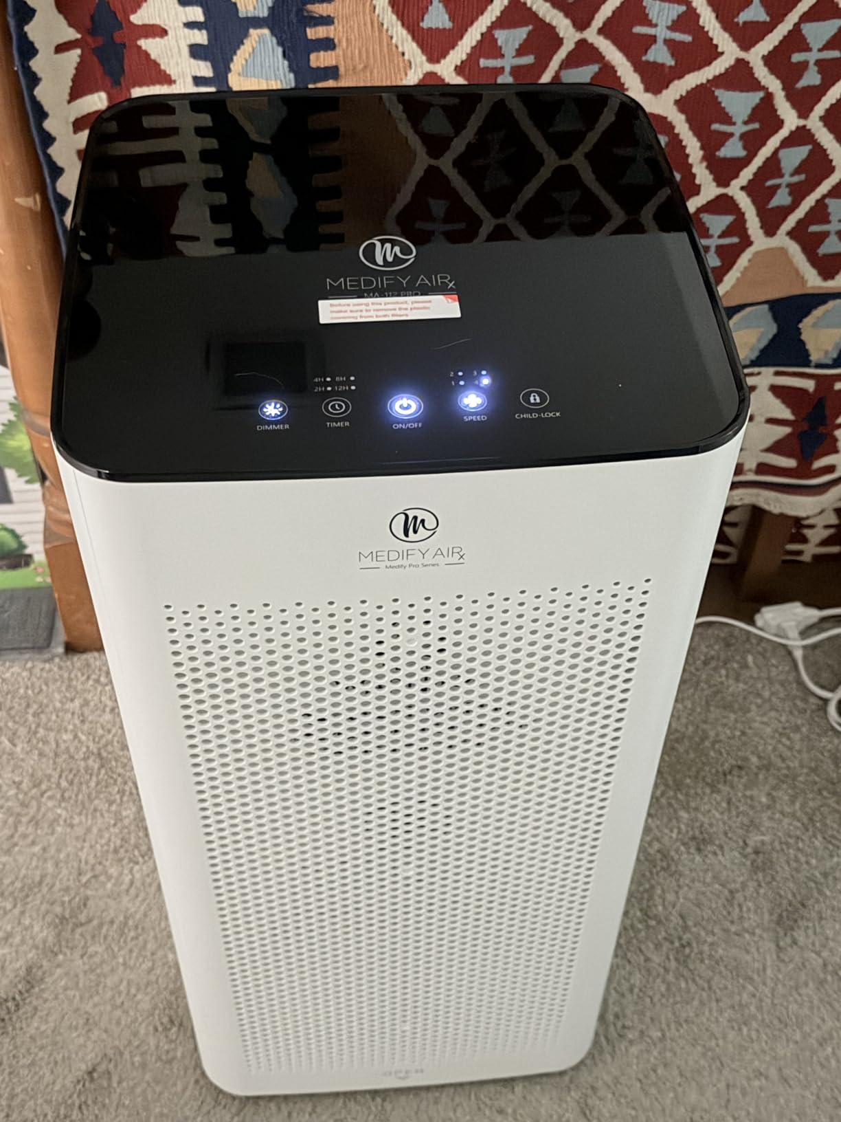 Medify MA-25 Air Purifier with True HEPA H13 Filter | 825 ft² Coverage in 1hr for Allergens, Smoke, Wildfires, Odors, Pollen, Pet Dander | Quiet 99.9% Removal to 0.1 Microns | White, 1-Pack customer photo 1