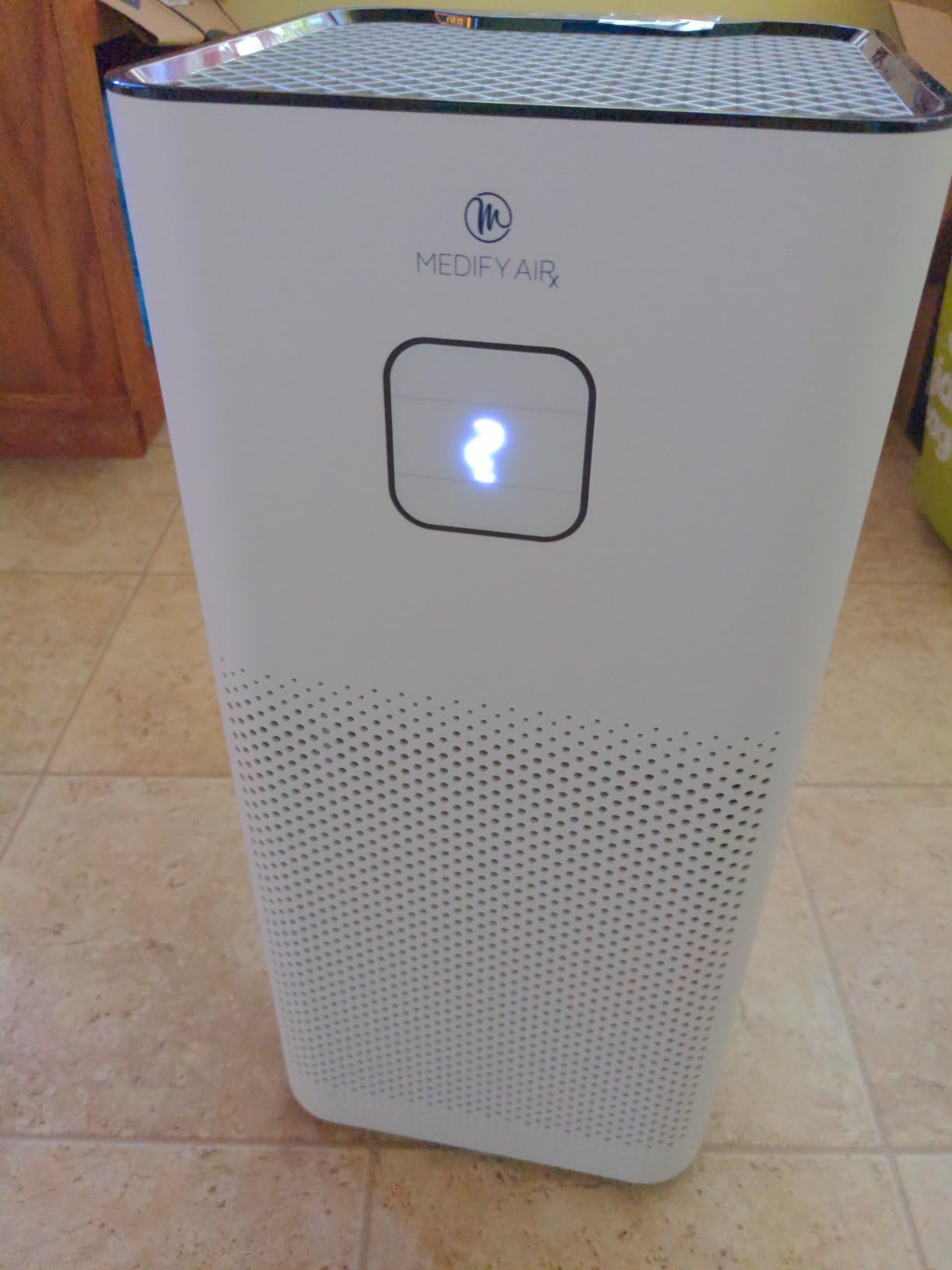 Medify MA-25 Air Purifier with True HEPA H13 Filter | 825 ft² Coverage in 1hr for Allergens, Smoke, Wildfires, Odors, Pollen, Pet Dander | Quiet 99.9% Removal to 0.1 Microns | White, 1-Pack customer photo 2