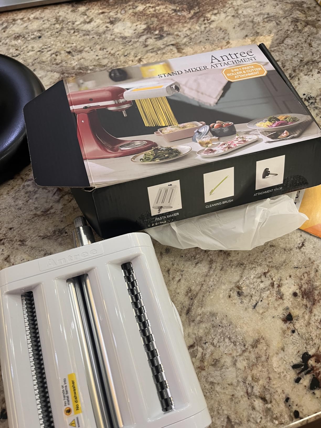 Antree Pasta Maker Attachment 3 in 1 Set for KitchenAid Stand Mixers Included Pasta Sheet Roller, Spaghetti Cutter, Fettuccine Cutter Maker Accessories and Cleaning Brush customer photo 2