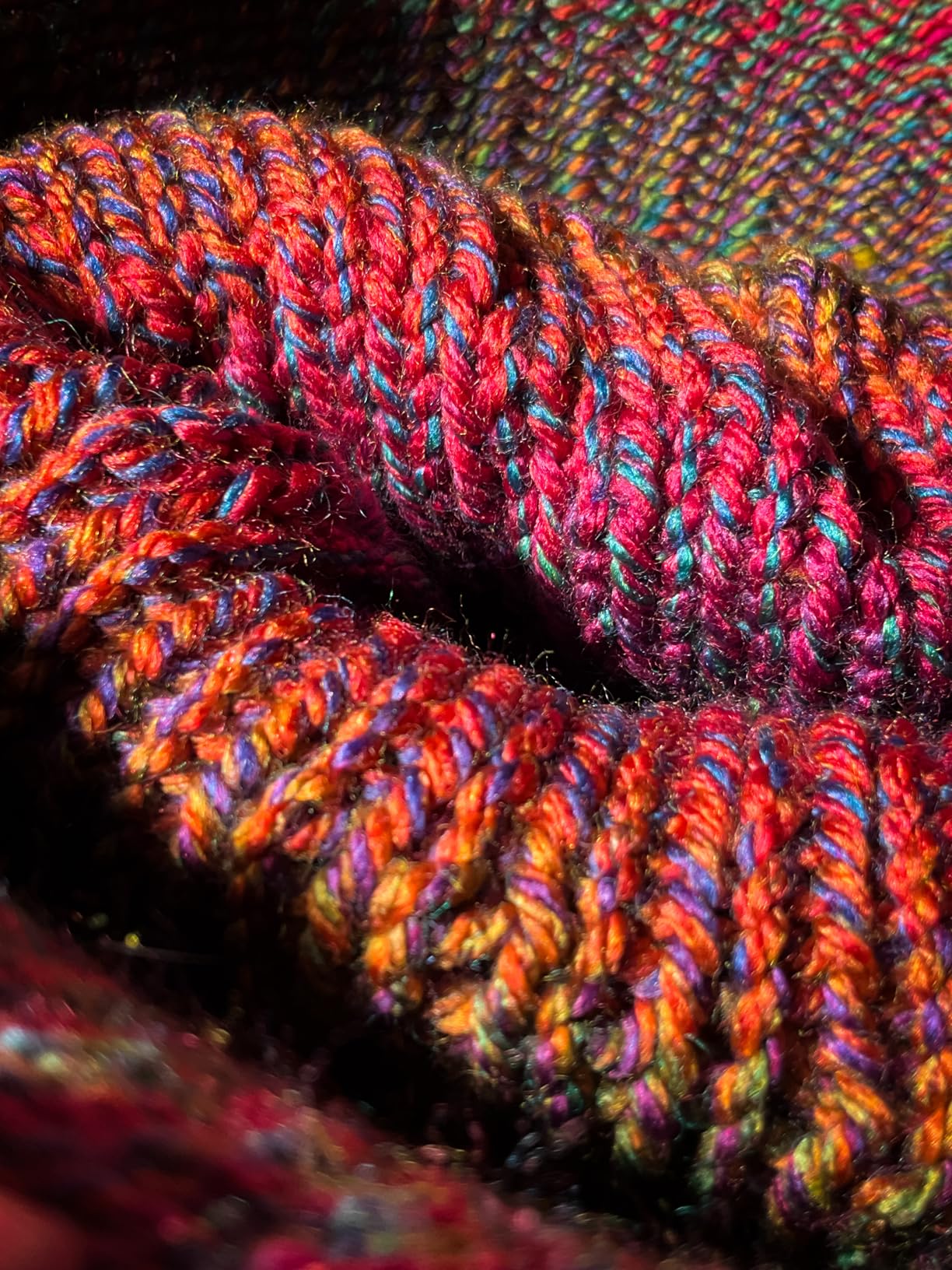 SENTRO 48 Needles Knitting Machine with Electric Adapter, Smart Weaving Loom Round Spinning Crochet Knitting Machines with Row Counter customer photo 1