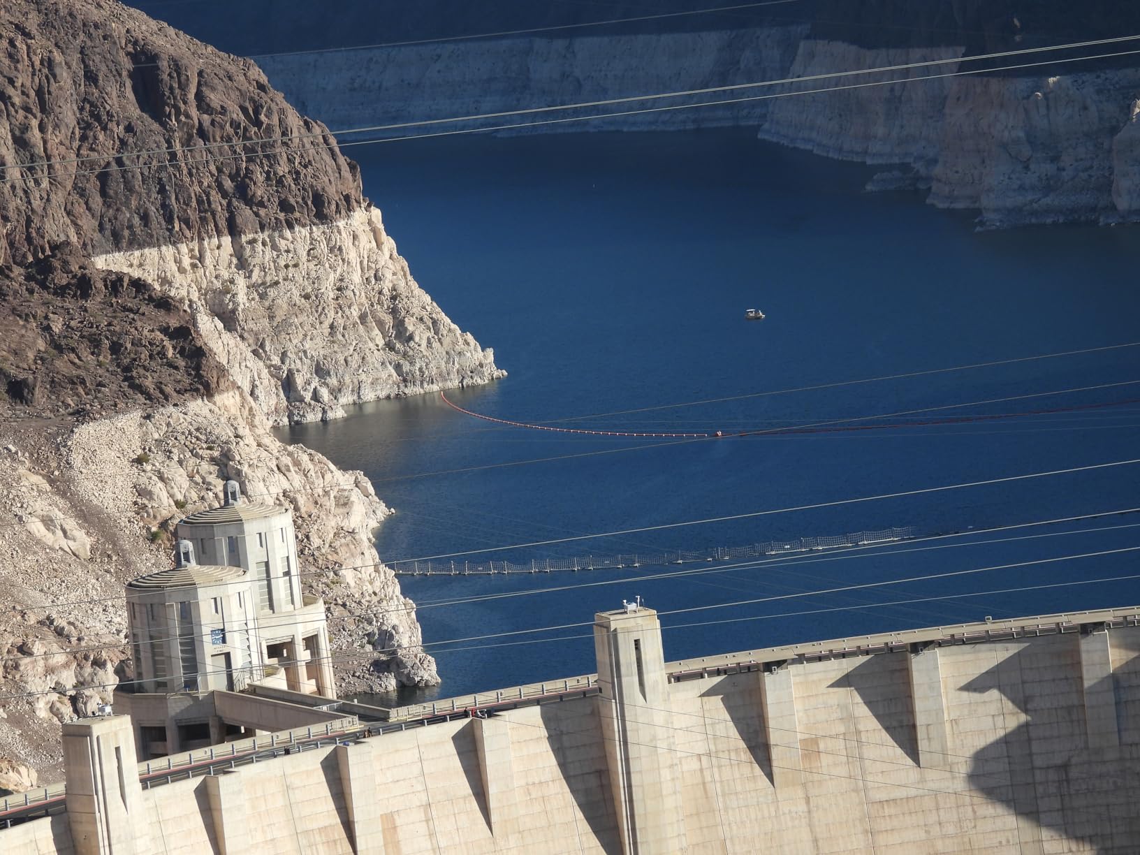 NIkon COOLPIX P950 Superzoom Digital Camera | 83x Optical Zoom with Image Stabilization 16 MP 4K Ultra HD Video Wi-Fi Connectivity RAW Format and Rotating LCD Screen (Black) customer photo 1