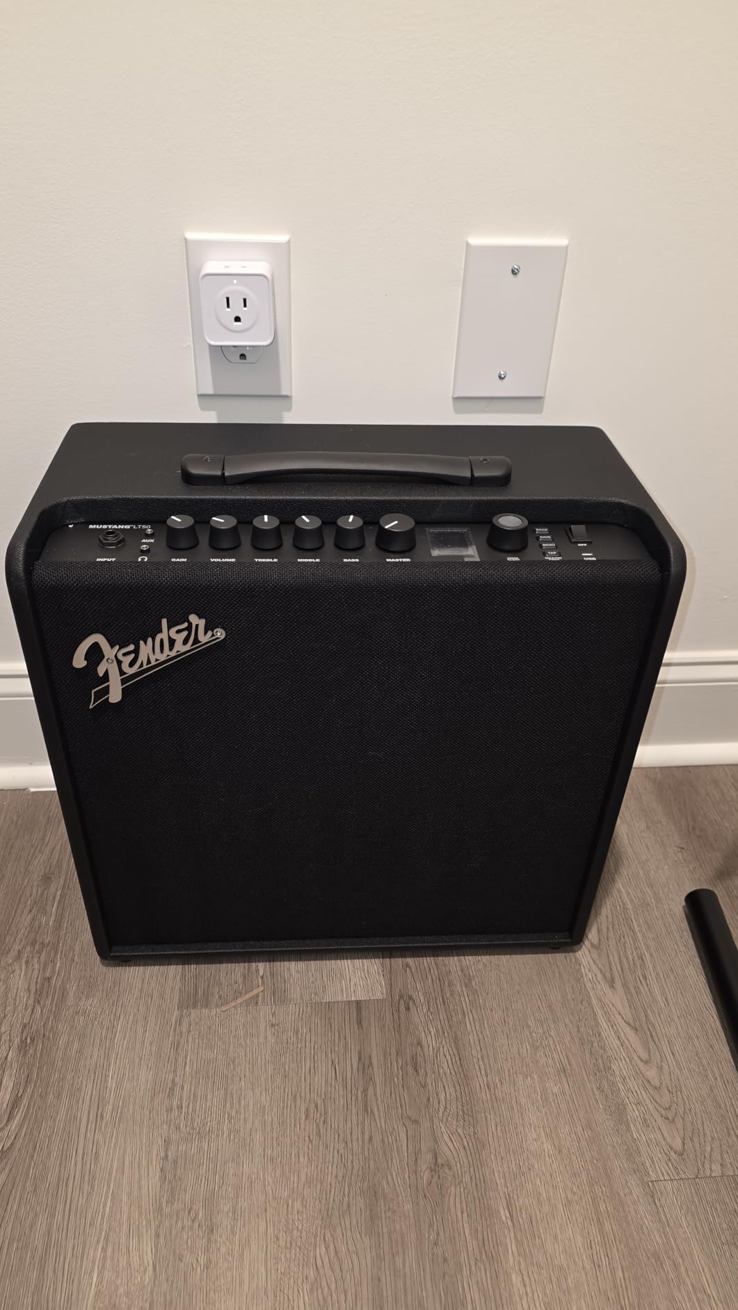 Fender Mustang LT50 Guitar Amp, 50 Watts, with 2-Year Warranty 30 Preset Effects with USB Audio Interface for Recording customer photo 1