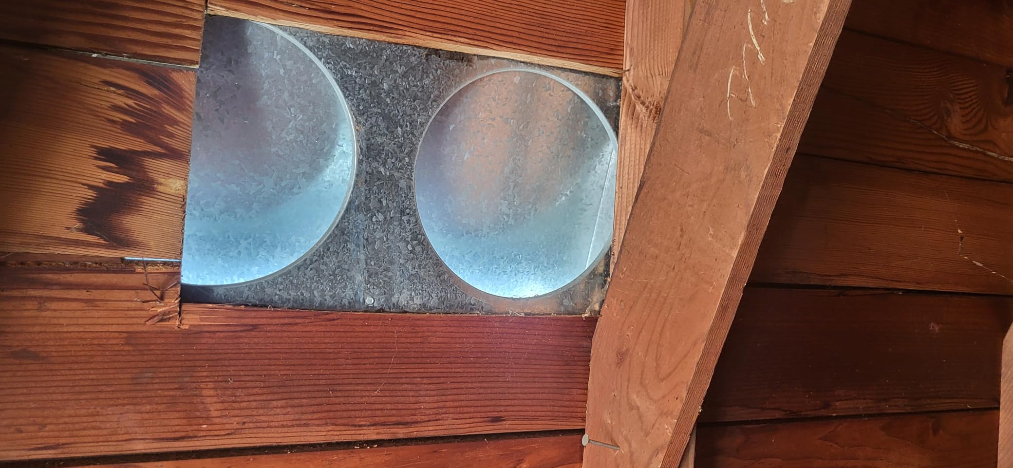 Remington Solar 20 Watt Roof Mount Solar Attic Fan - Round Series customer photo 2